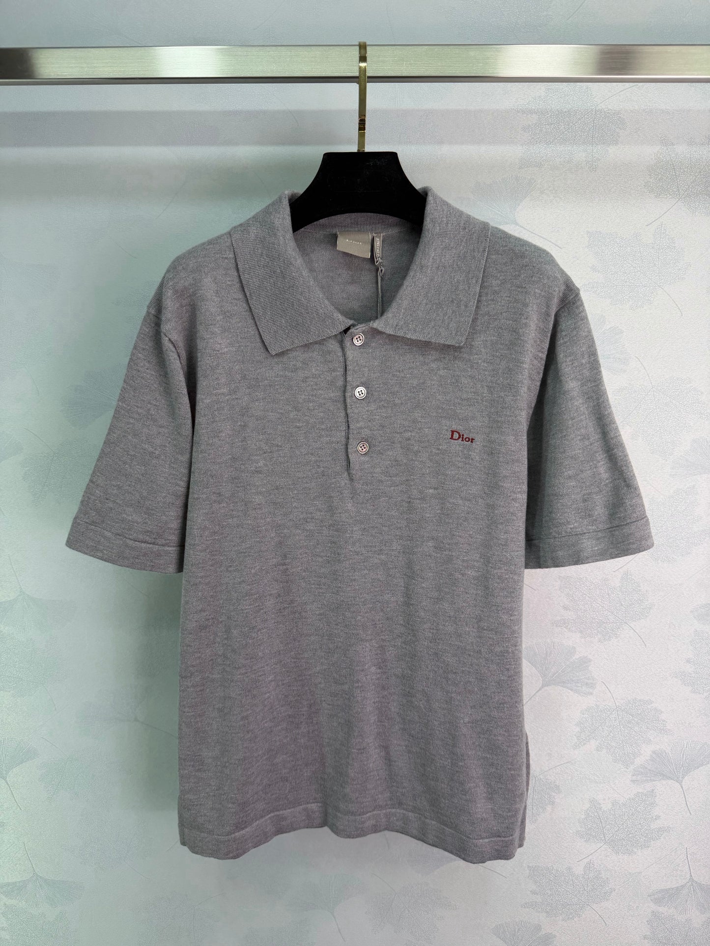 26SS NEUES Klassisches Revers Grau Kurzarm-Polohemd