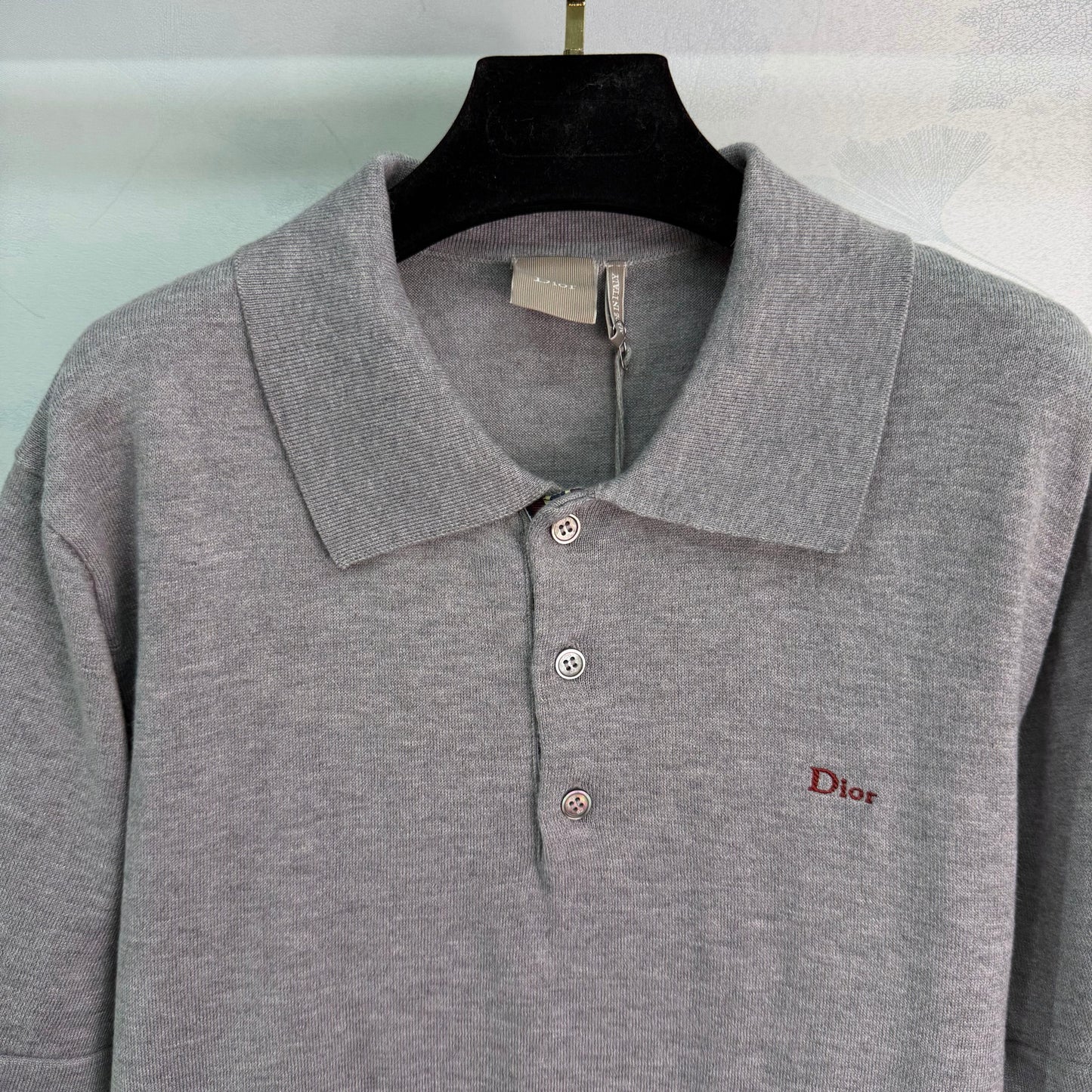 26SS NEUES Klassisches Revers Grau Kurzarm-Polohemd