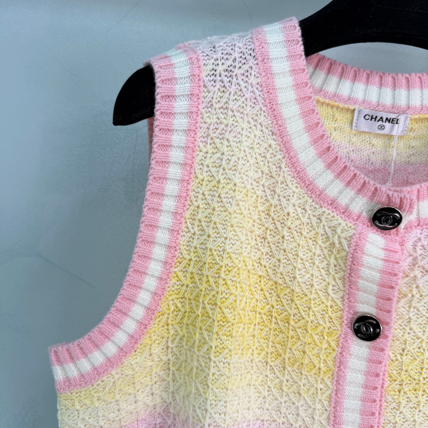 26SS NEW pink and yellow gradient knitted vest
