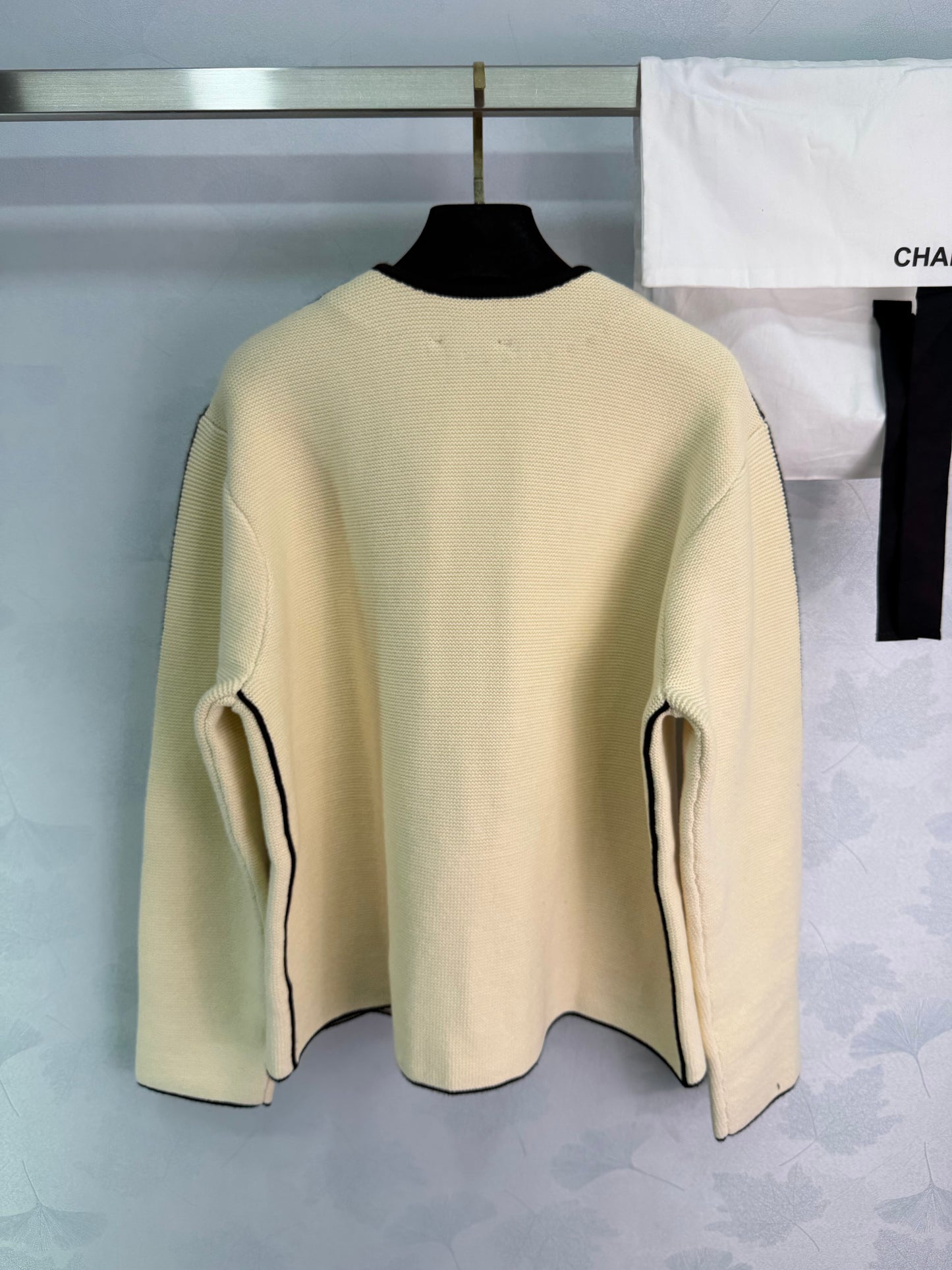 26SS NEW White piping knitted cardigan