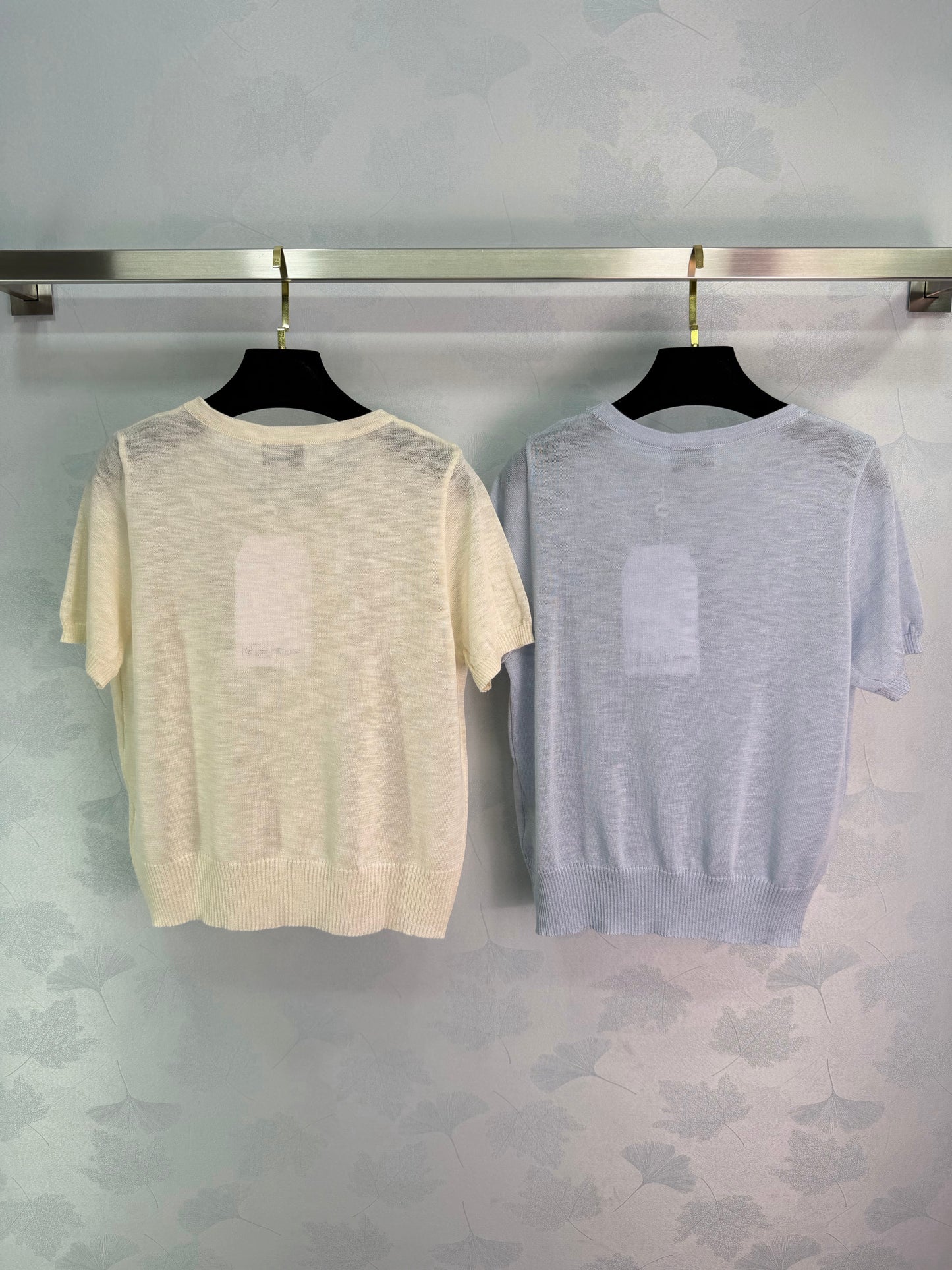 26SS NEU Strickoberteil mit Schleife, kurze Ärmel
