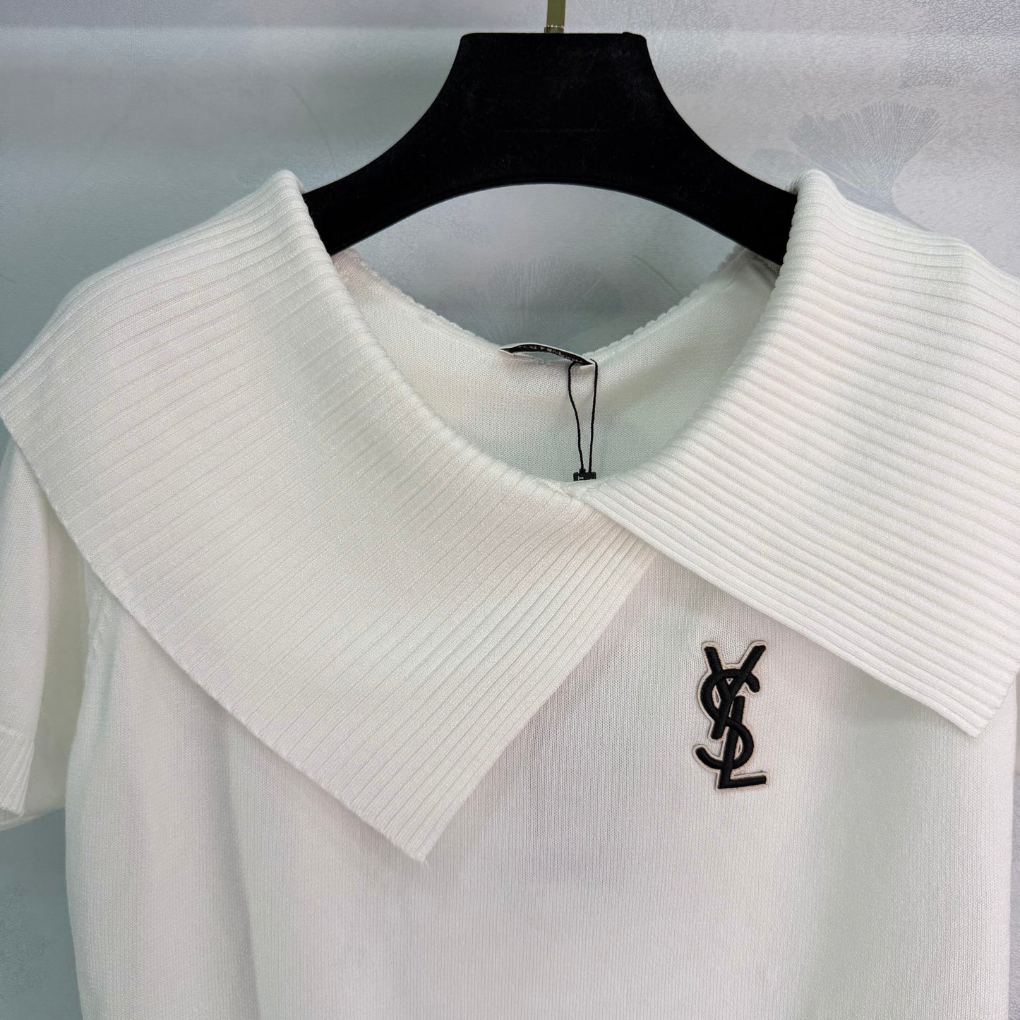 26SS NEW Navy collar sweater