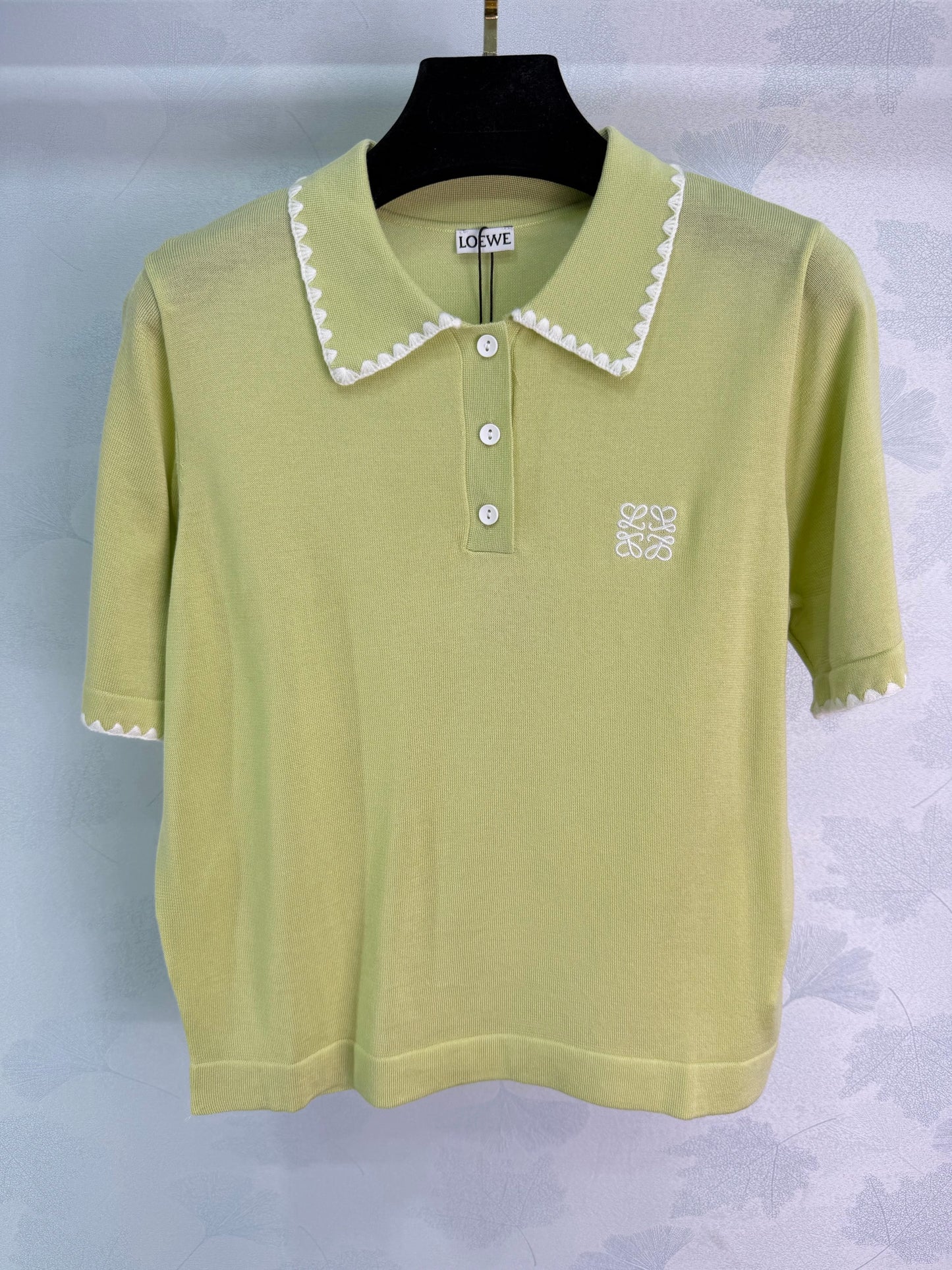 26SS NEUES klassisches weißes Spitzenstrick-Poloshirt