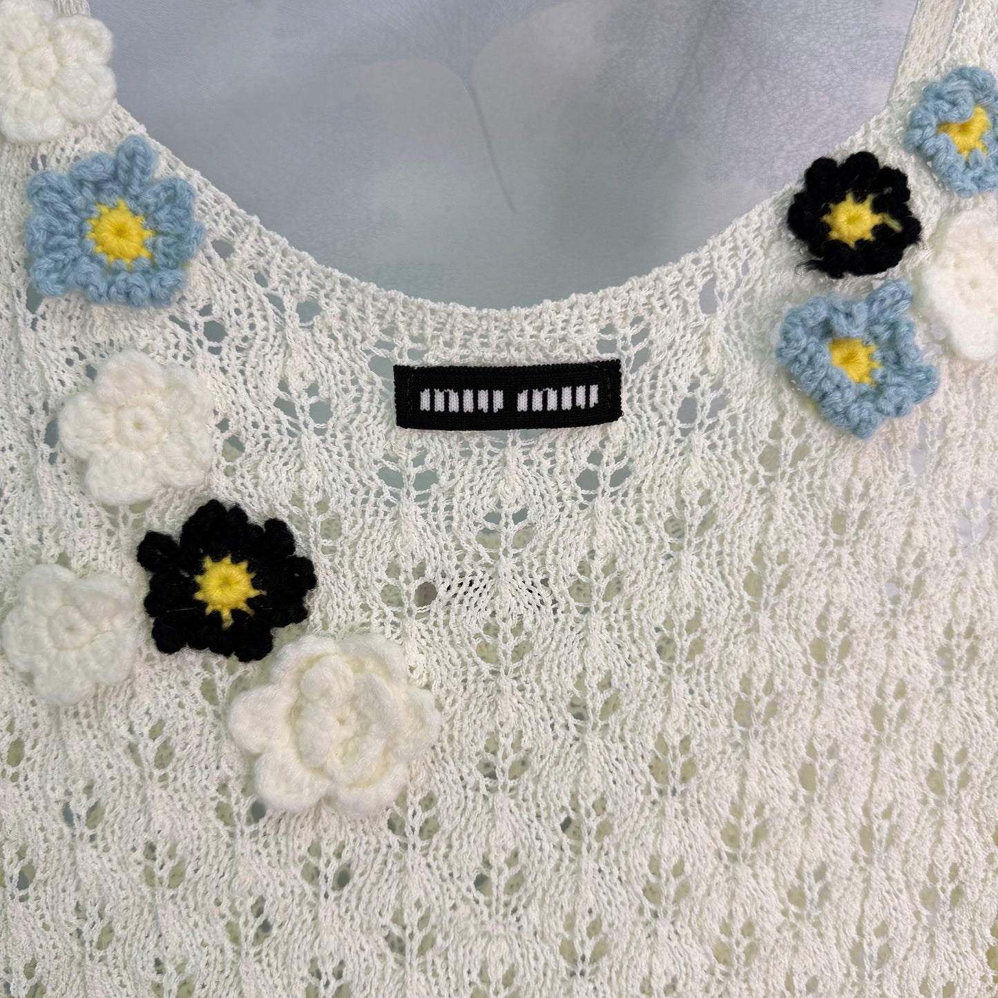 26SS NEW Hand-crocheted flower camisole
