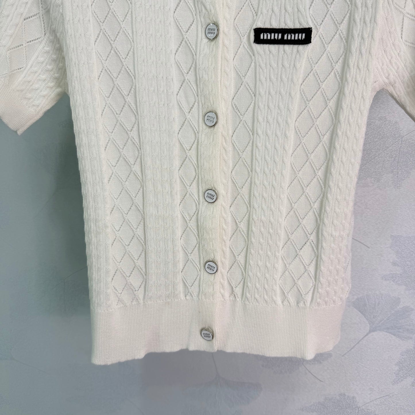 26SS NEU Retro-College-Stil Kurzarm-Cardigan
