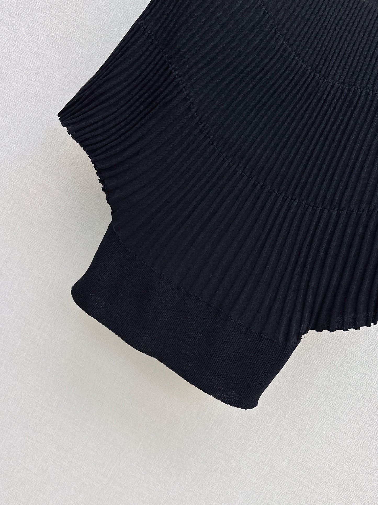 🔥HEISS🔥 26SS NEUER verjüngender Cape-Pullover