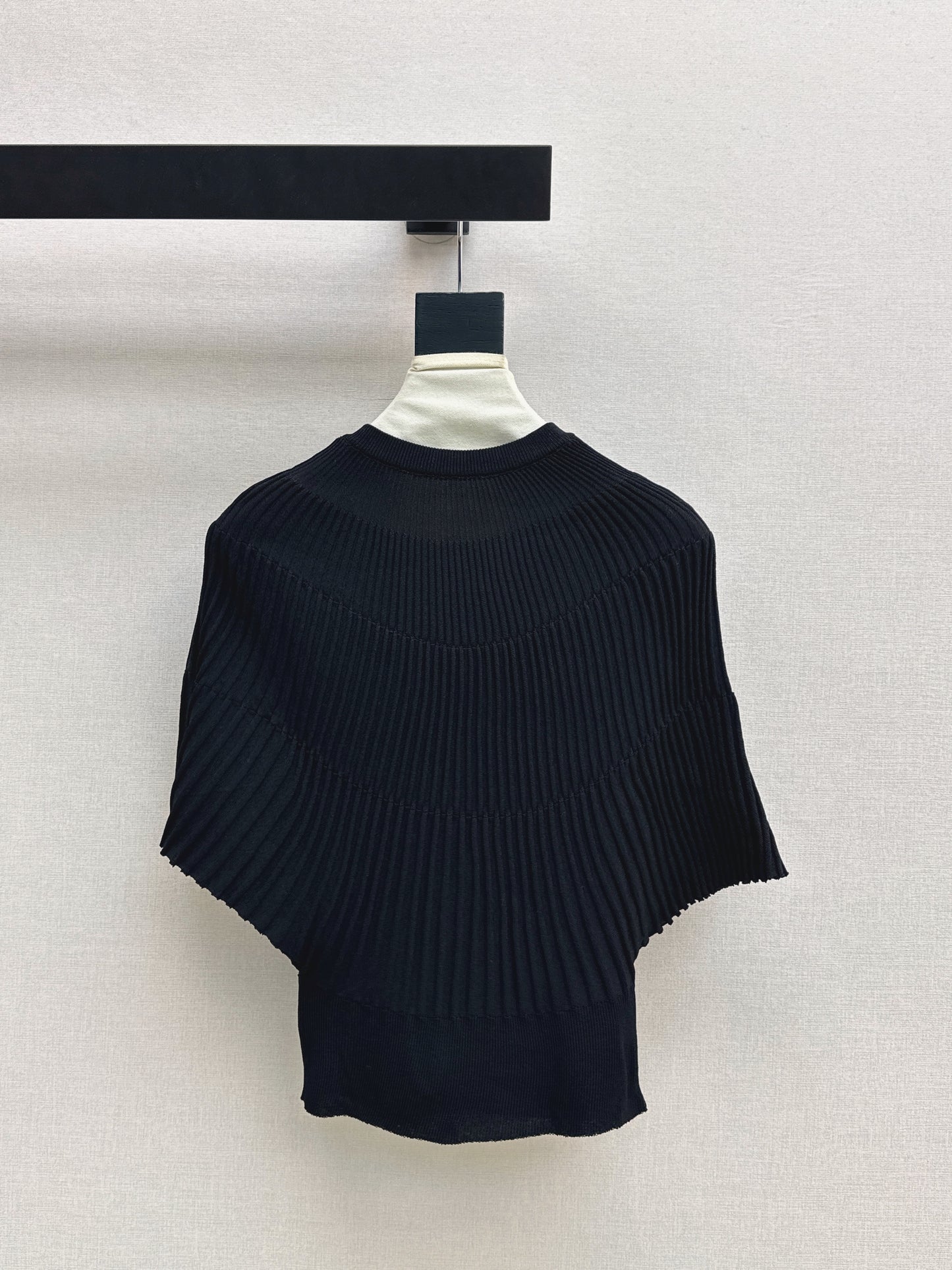 🔥HEISS🔥 26SS NEUER verjüngender Cape-Pullover