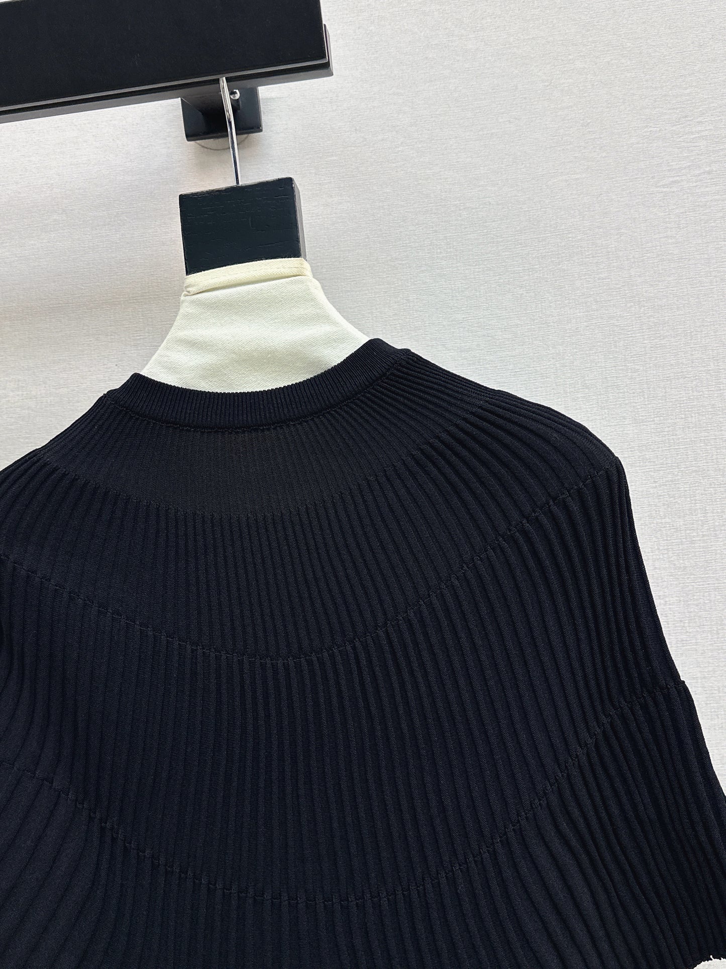 🔥HEISS🔥 26SS NEUER verjüngender Cape-Pullover