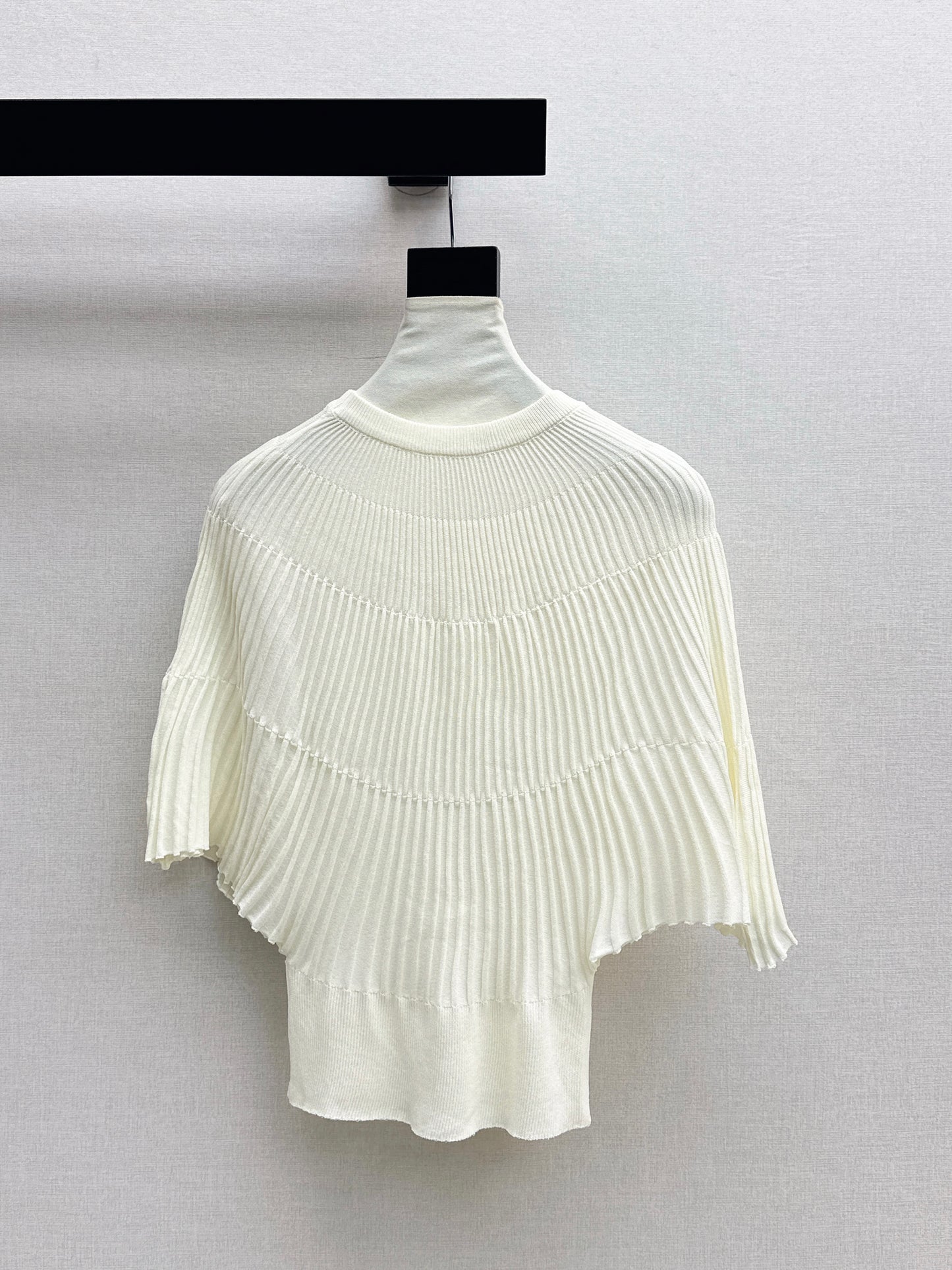 🔥HEISS🔥 26SS NEUER verjüngender Cape-Pullover