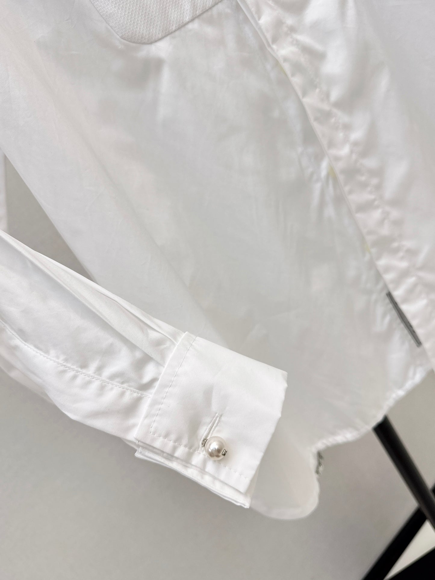 🔥Höchste Qualität🔥26SS NEUES Coco Girls Französisches Perlenknopfhemd
