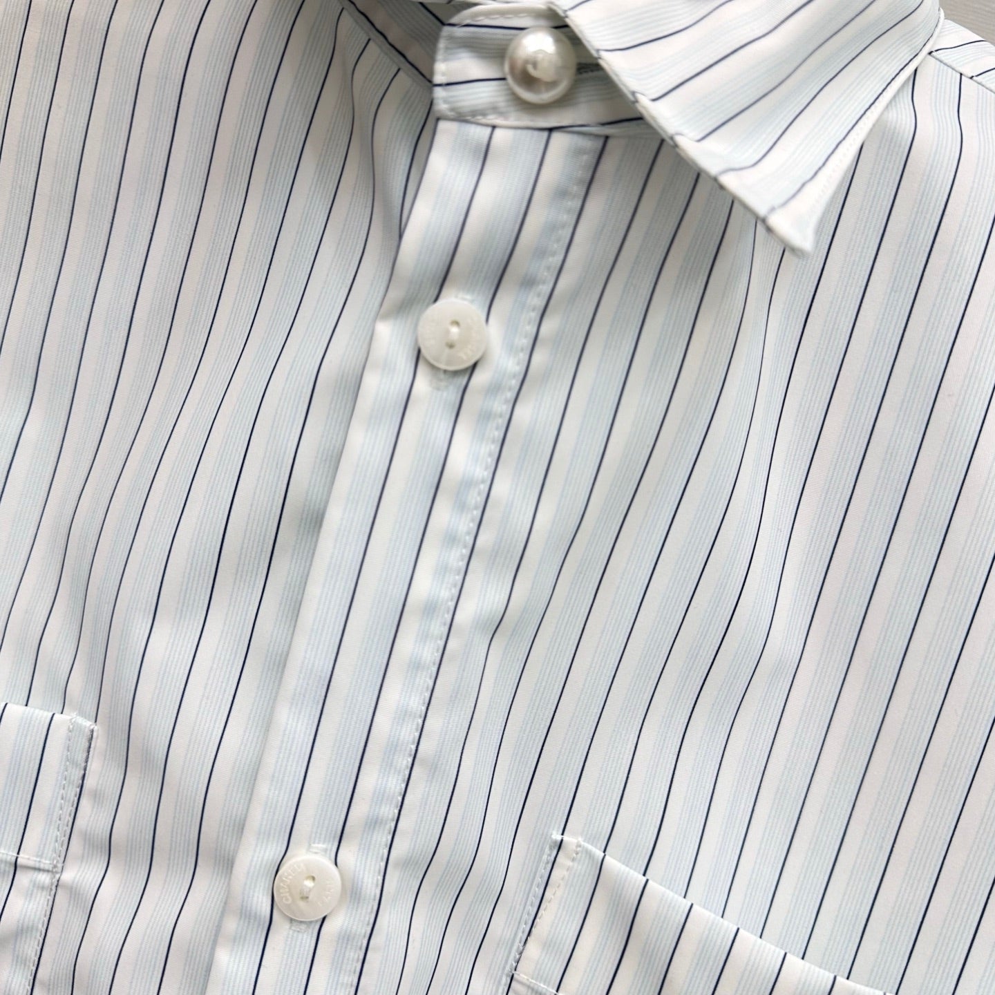 26SS NEUES gestreiftes Hemd mit Revers