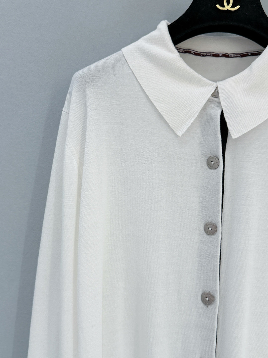 26SS NEW White lapel contrast placket knitted cardigan