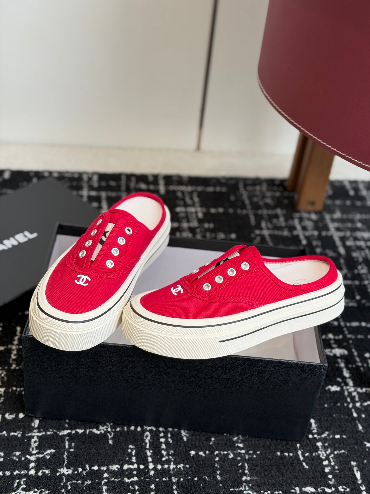 26SS NEUE Segeltuchschuhe in Biskuit