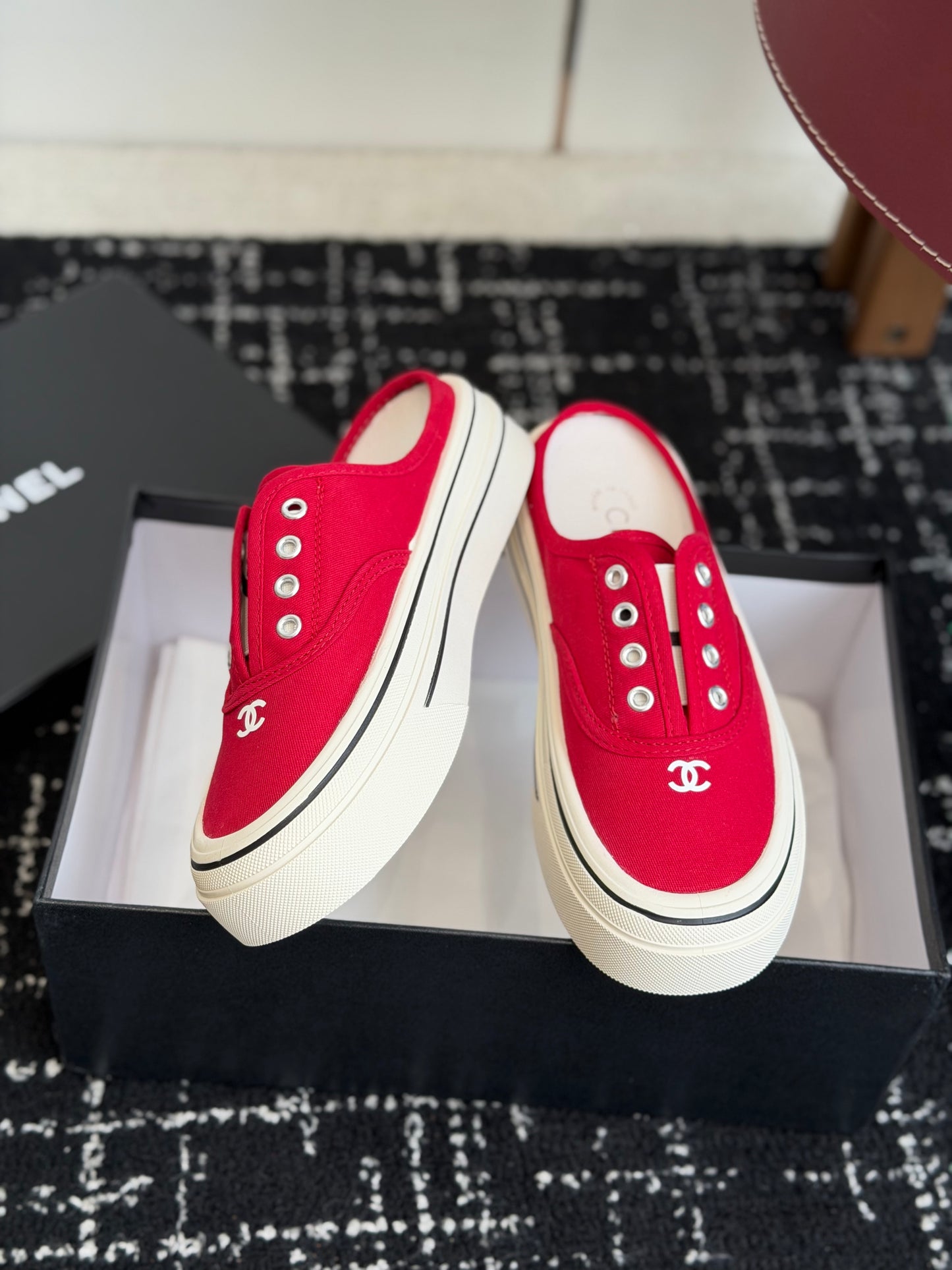26SS NEUE Segeltuchschuhe in Biskuit