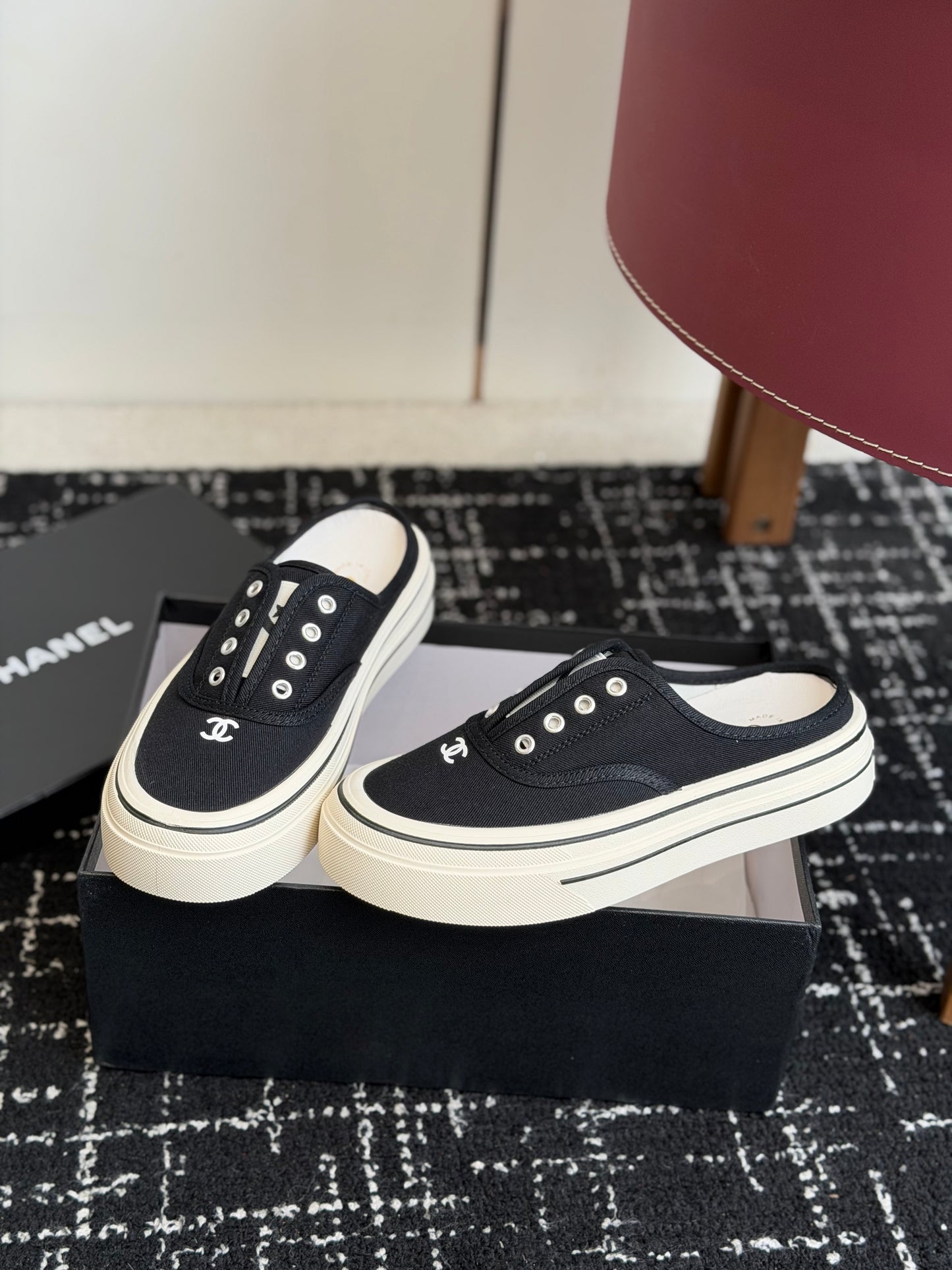 26SS NEUE Segeltuchschuhe in Biskuit