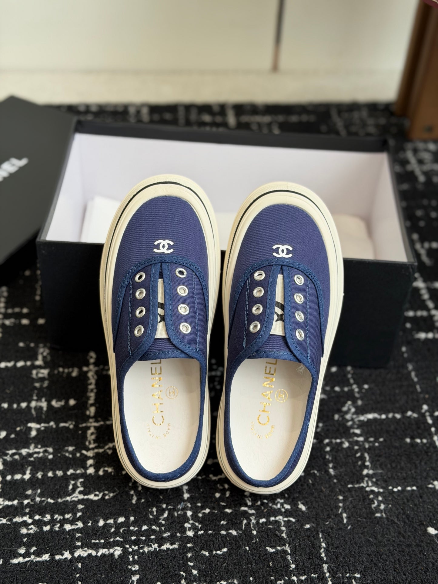 26SS NEUE Segeltuchschuhe in Biskuit