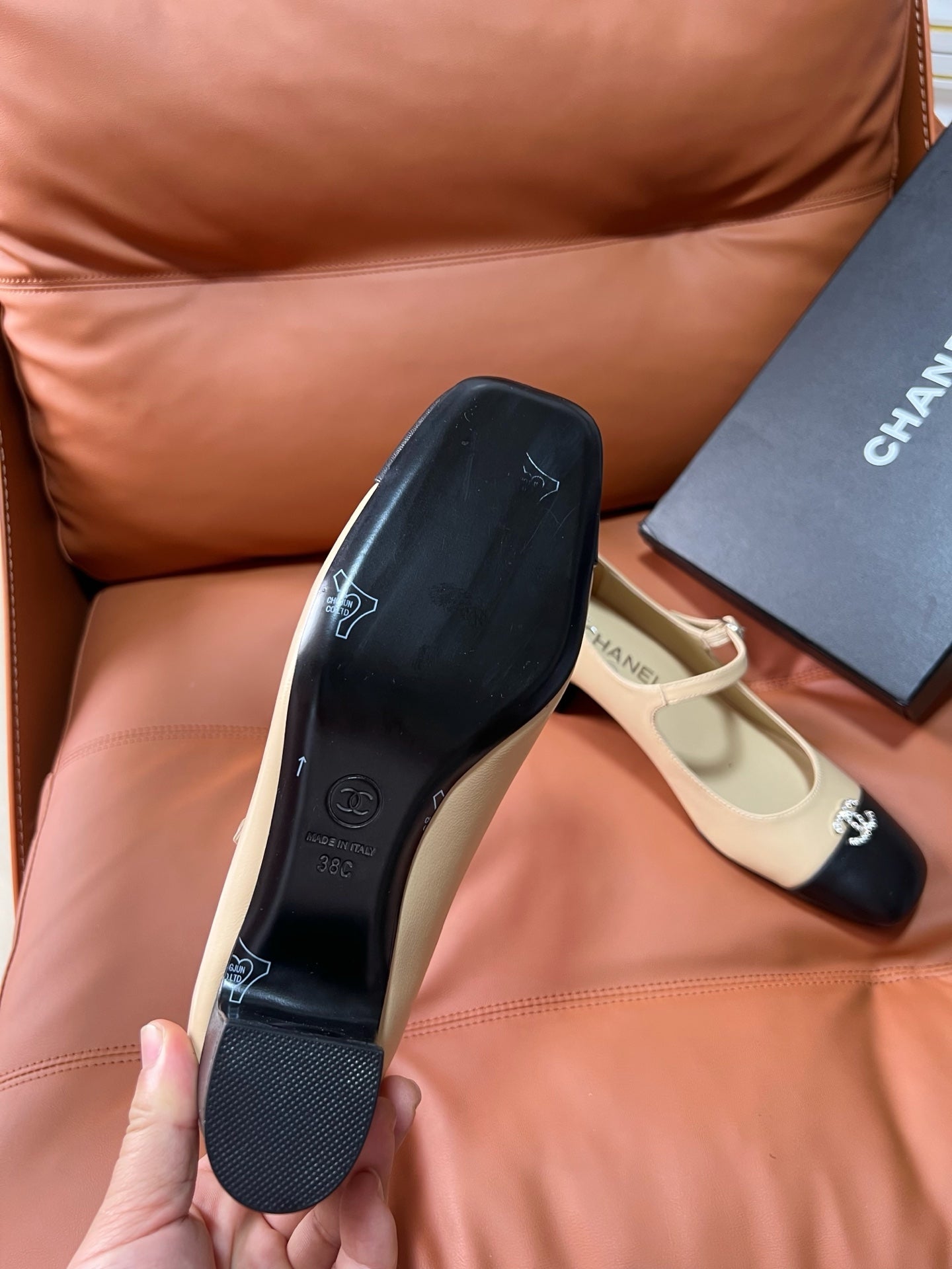 26SS NEUE heiß begehrte Mary-Jane-Schuhe