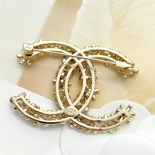 26SS NEW Light gold double c rhinestone flower brooch