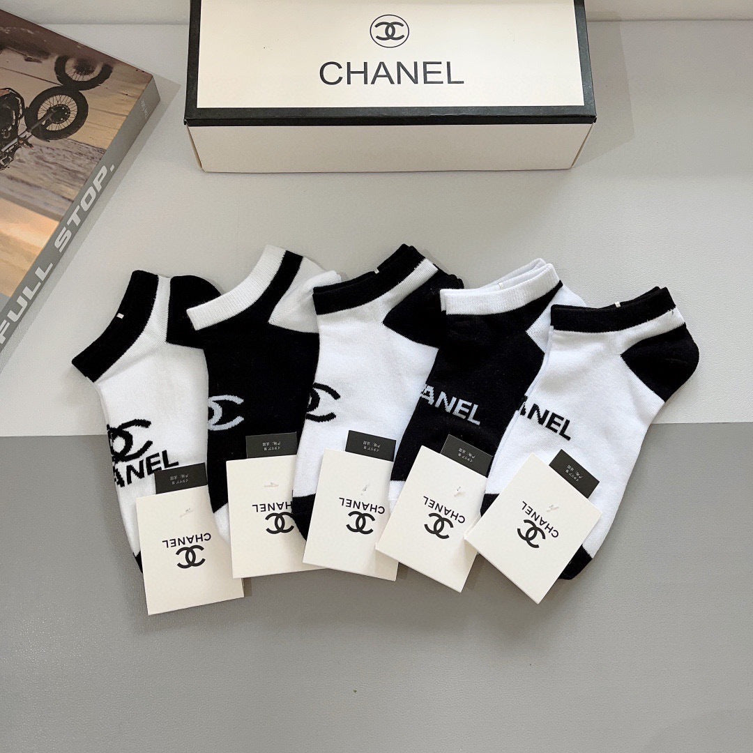 26SS NEW Double C letter socks（No single-item shipping）