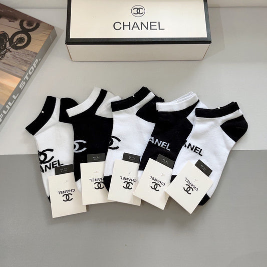 26SS NEW Double C letter socks（No single-item shipping）