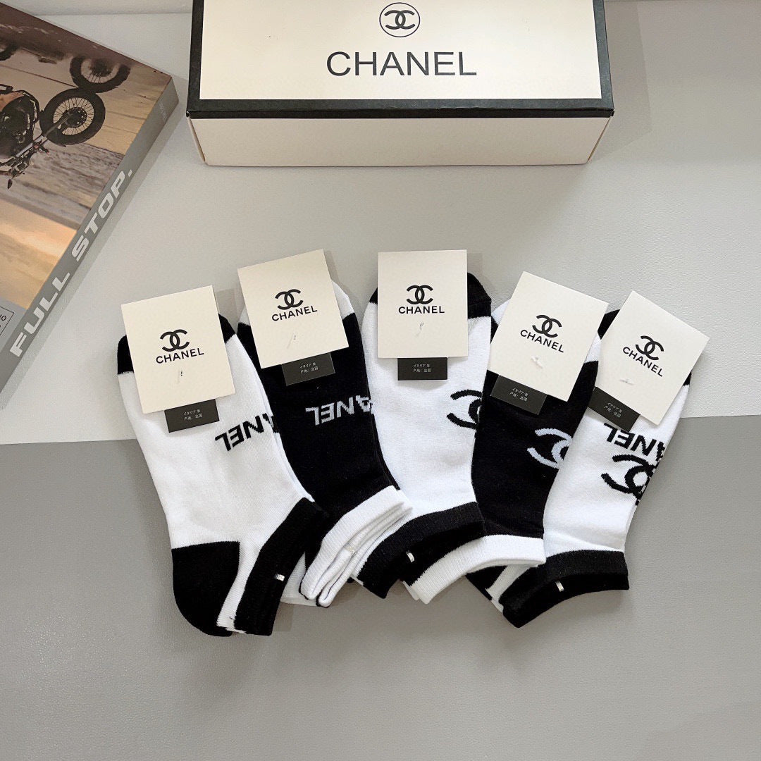 26SS NEW Double C letter socks（No single-item shipping）