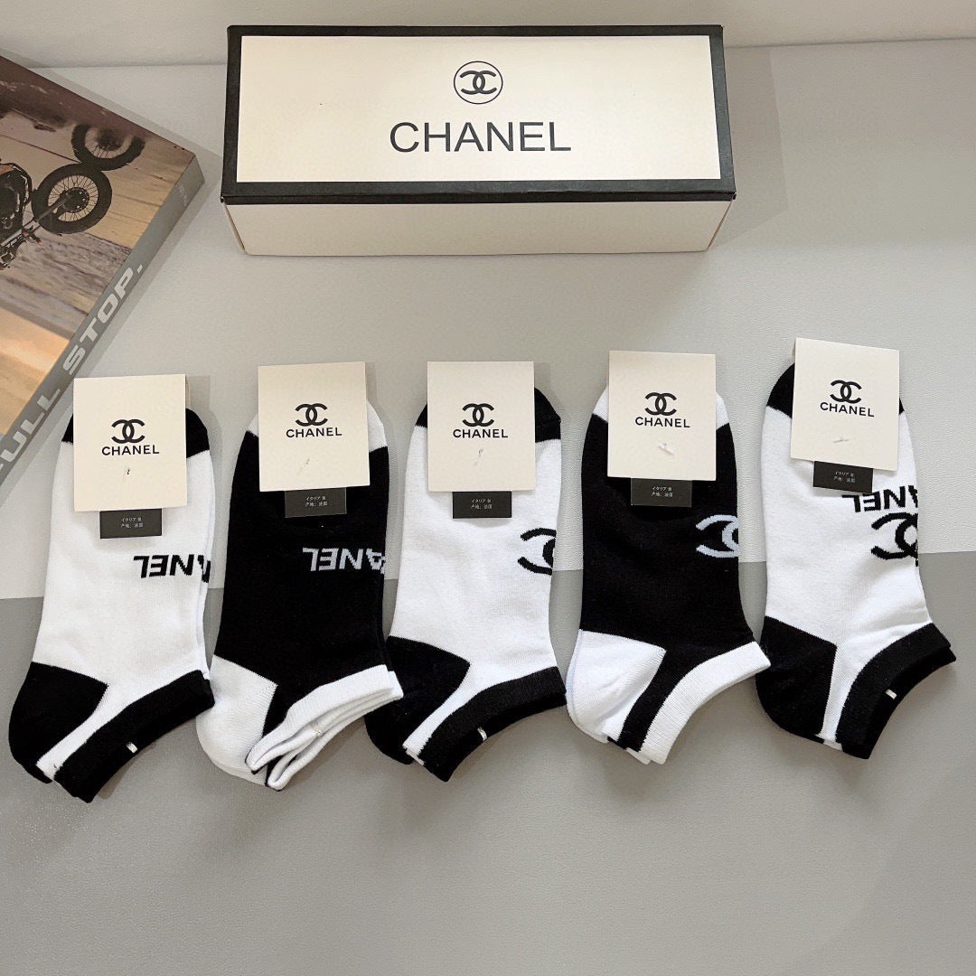 26SS NEW Double C letter socks（No single-item shipping）