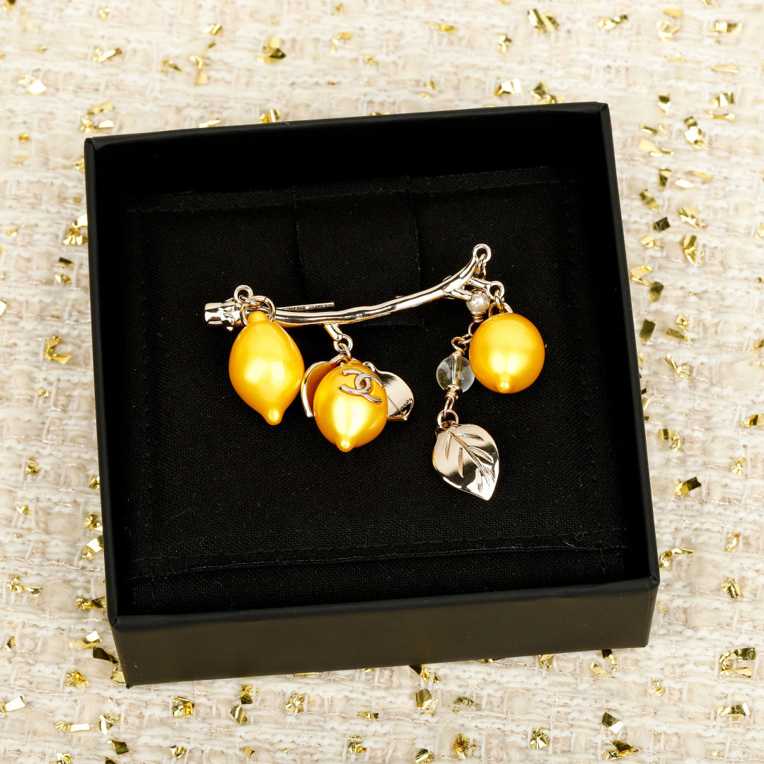26SS NEW Lemon Double C Brooch