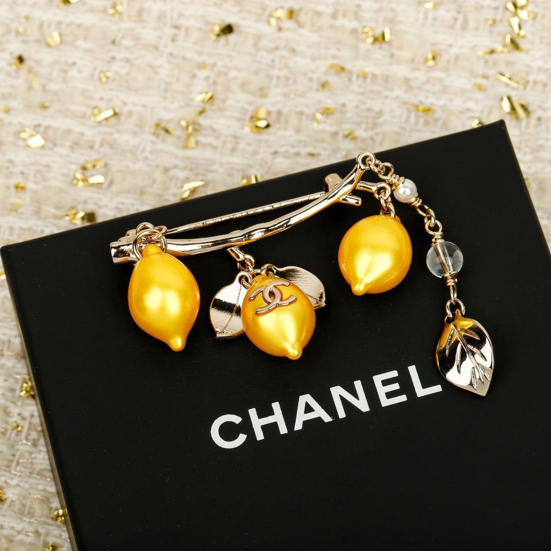 26SS NEW Lemon Double C Brooch