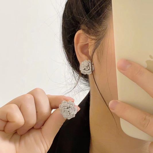26SS NEW silver diamond camellia🌺 diamond stud earrings