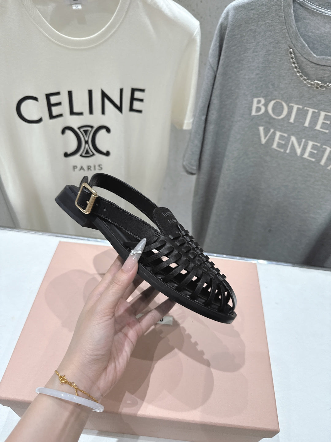 26SS NEUE Flache Retro-Sandalen, gewebte Mules