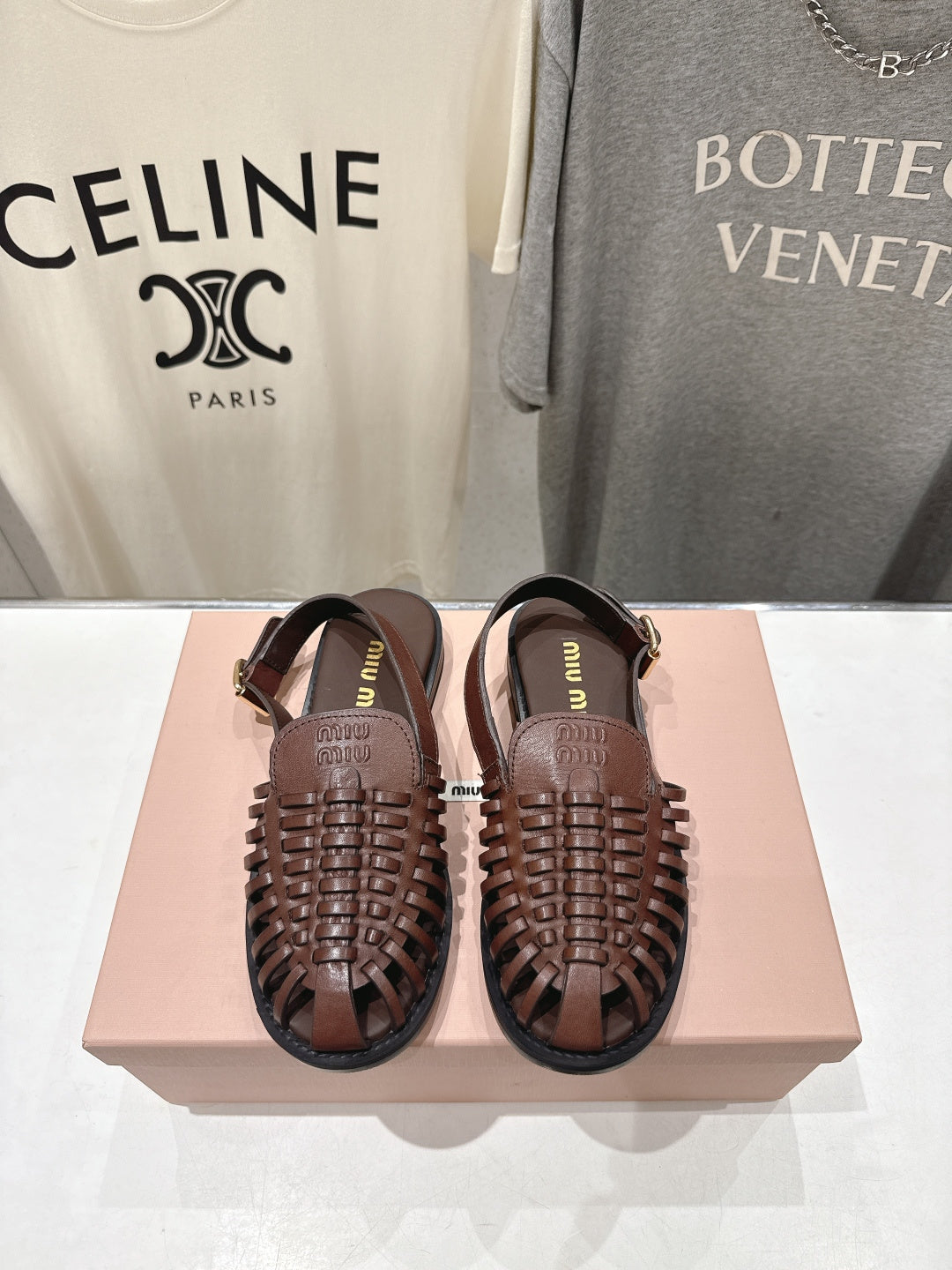 26SS NEUE Flache Retro-Sandalen, gewebte Mules
