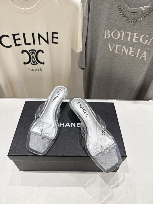 26SS NEW Transparent flip-flops beach slippers
