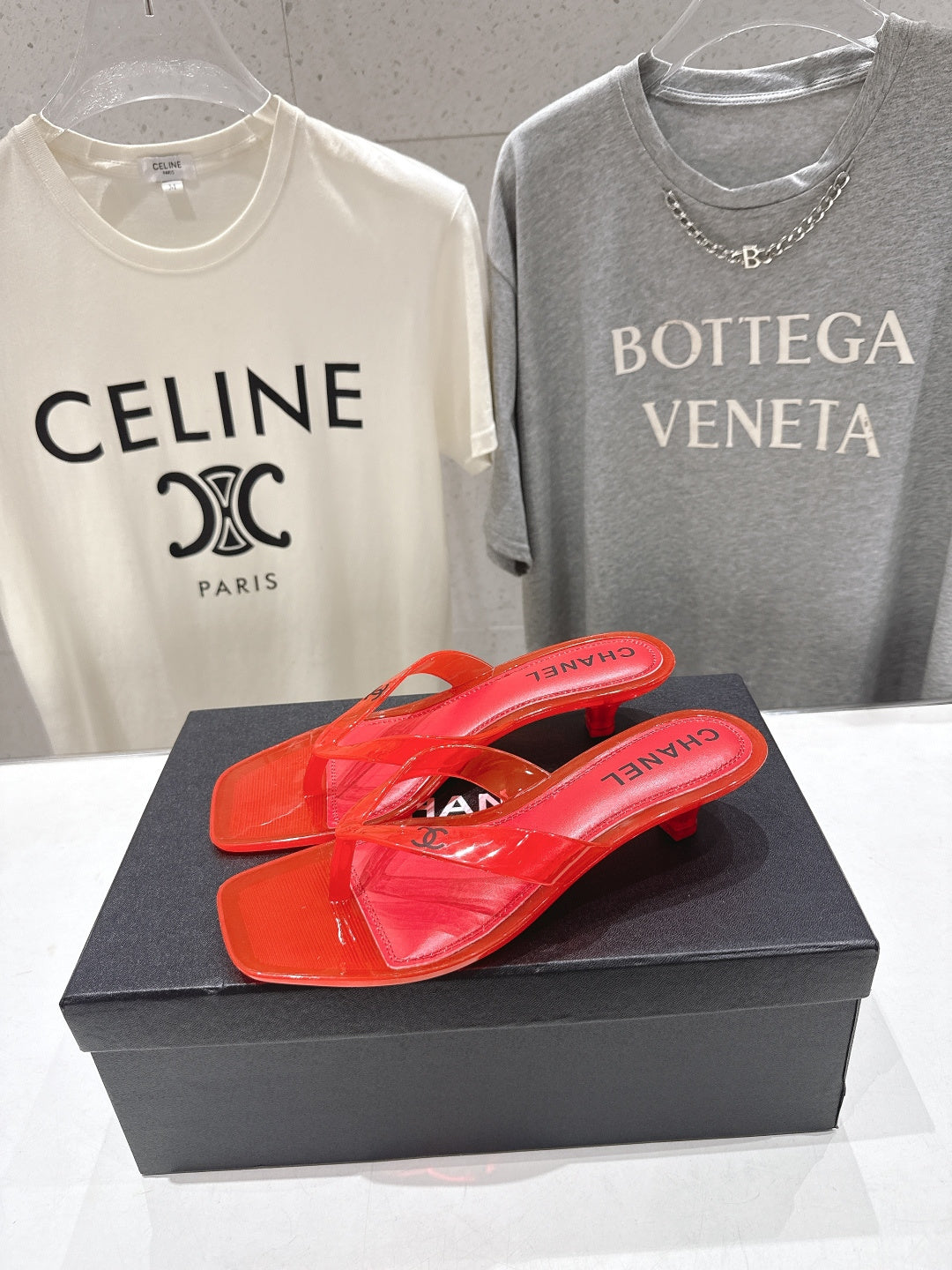 26SS NEU Transparente Flip-Flops Strandsandalen