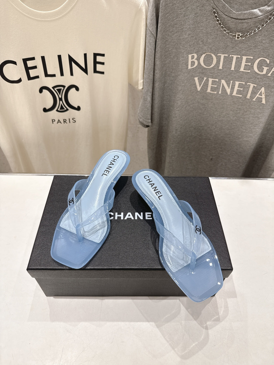 26SS NEU Transparente Flip-Flops Strandsandalen