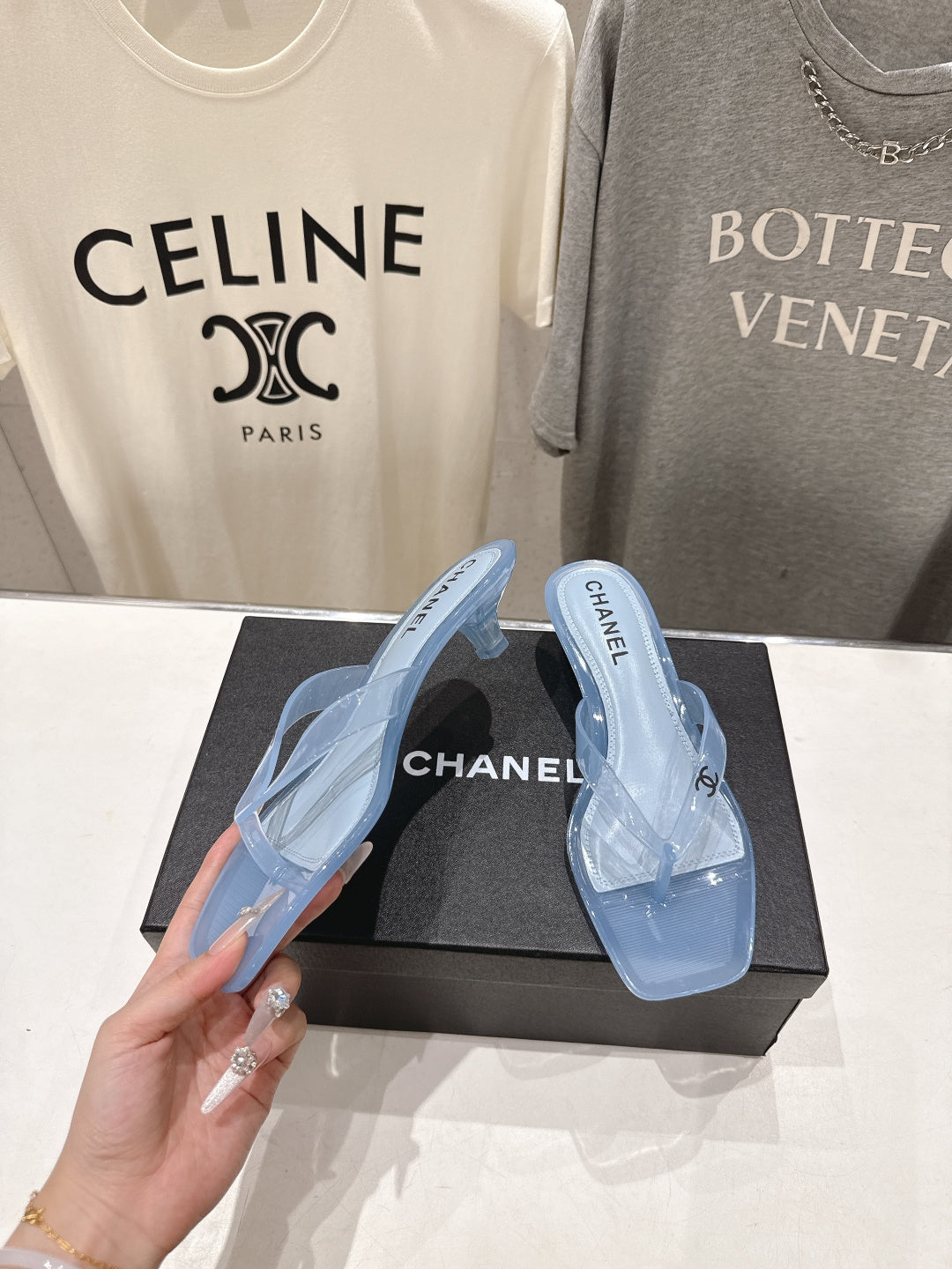 26SS NEU Transparente Flip-Flops Strandsandalen