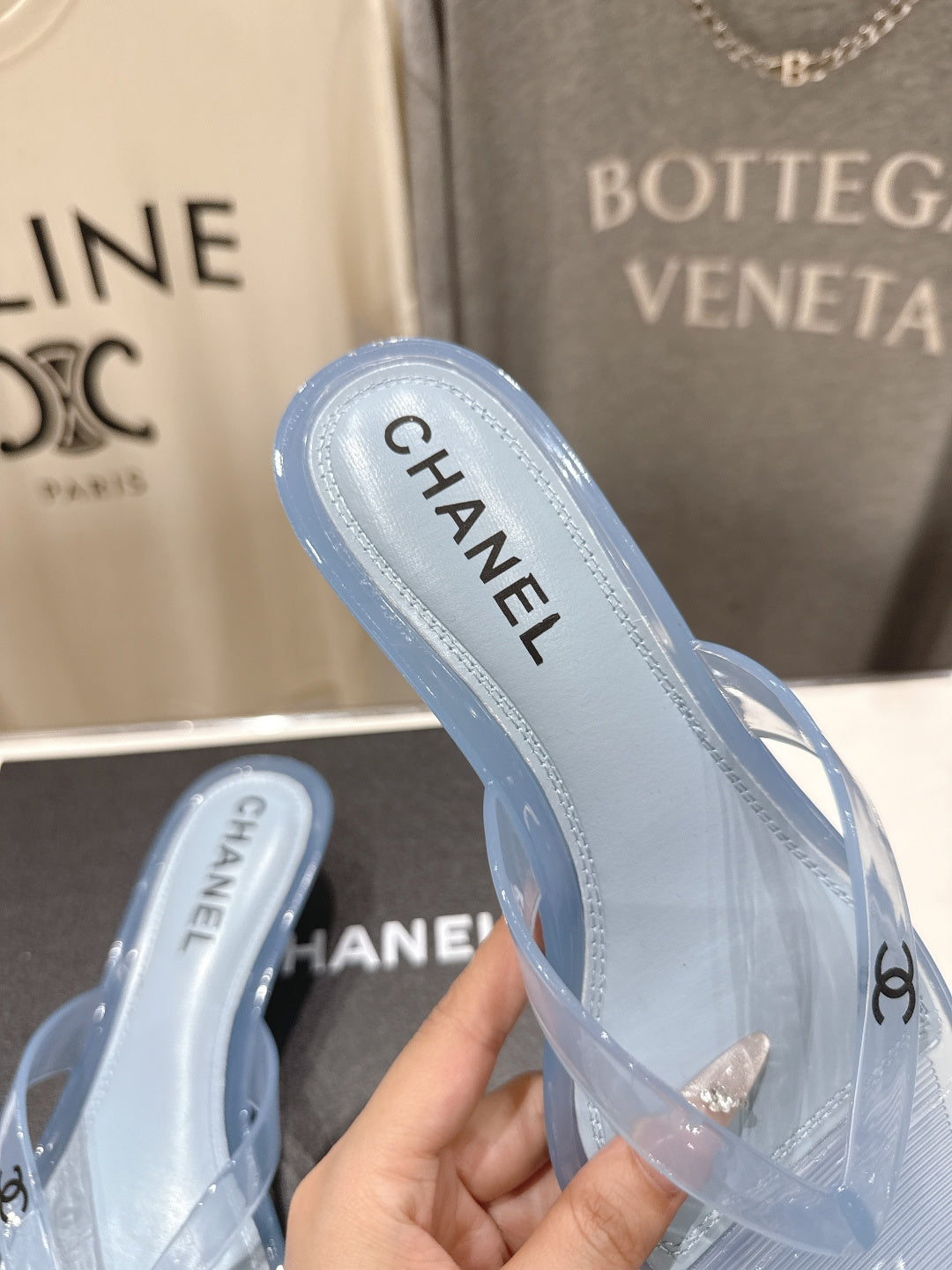 26SS NEU Transparente Flip-Flops Strandsandalen