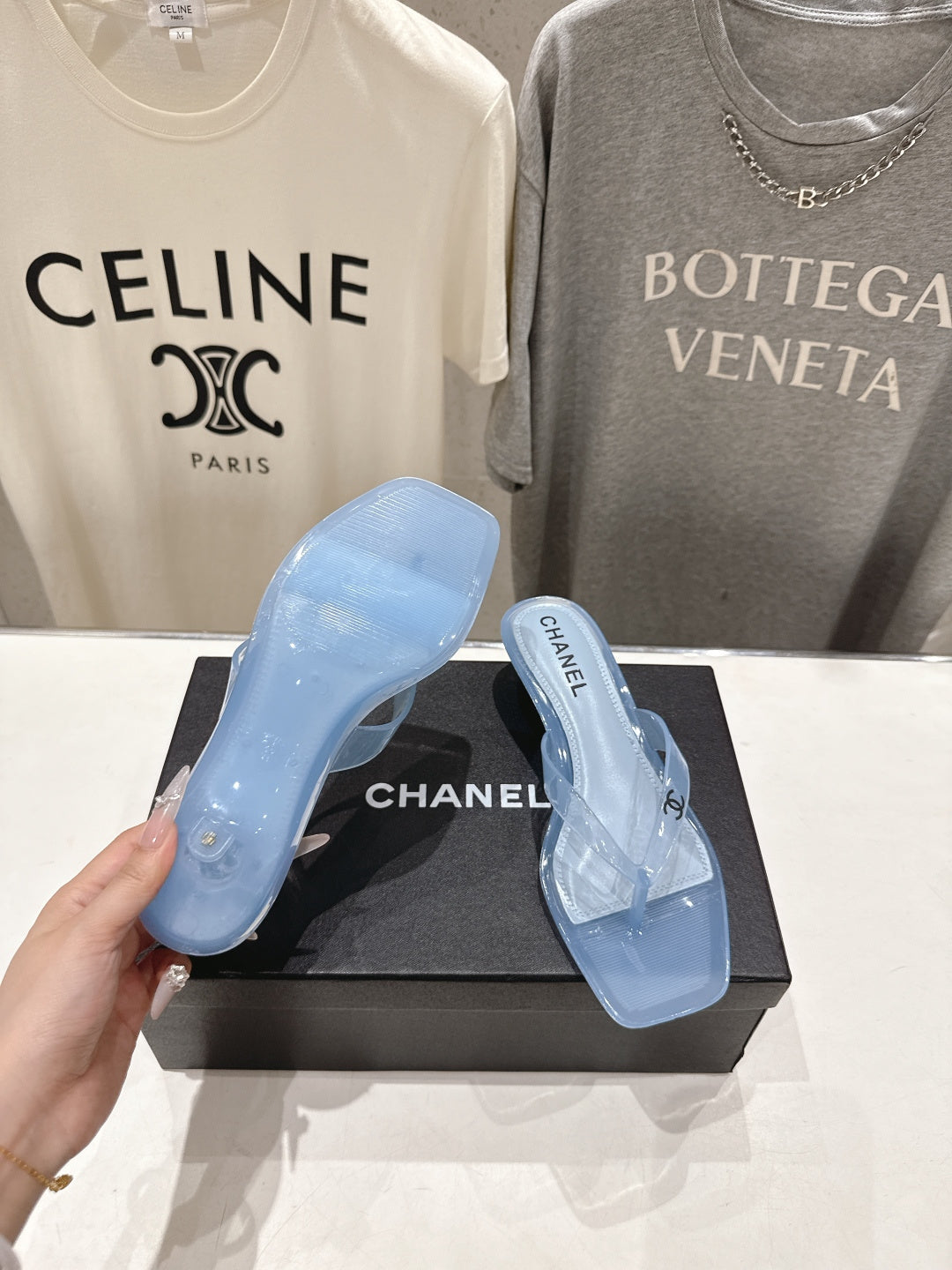 26SS NEU Transparente Flip-Flops Strandsandalen