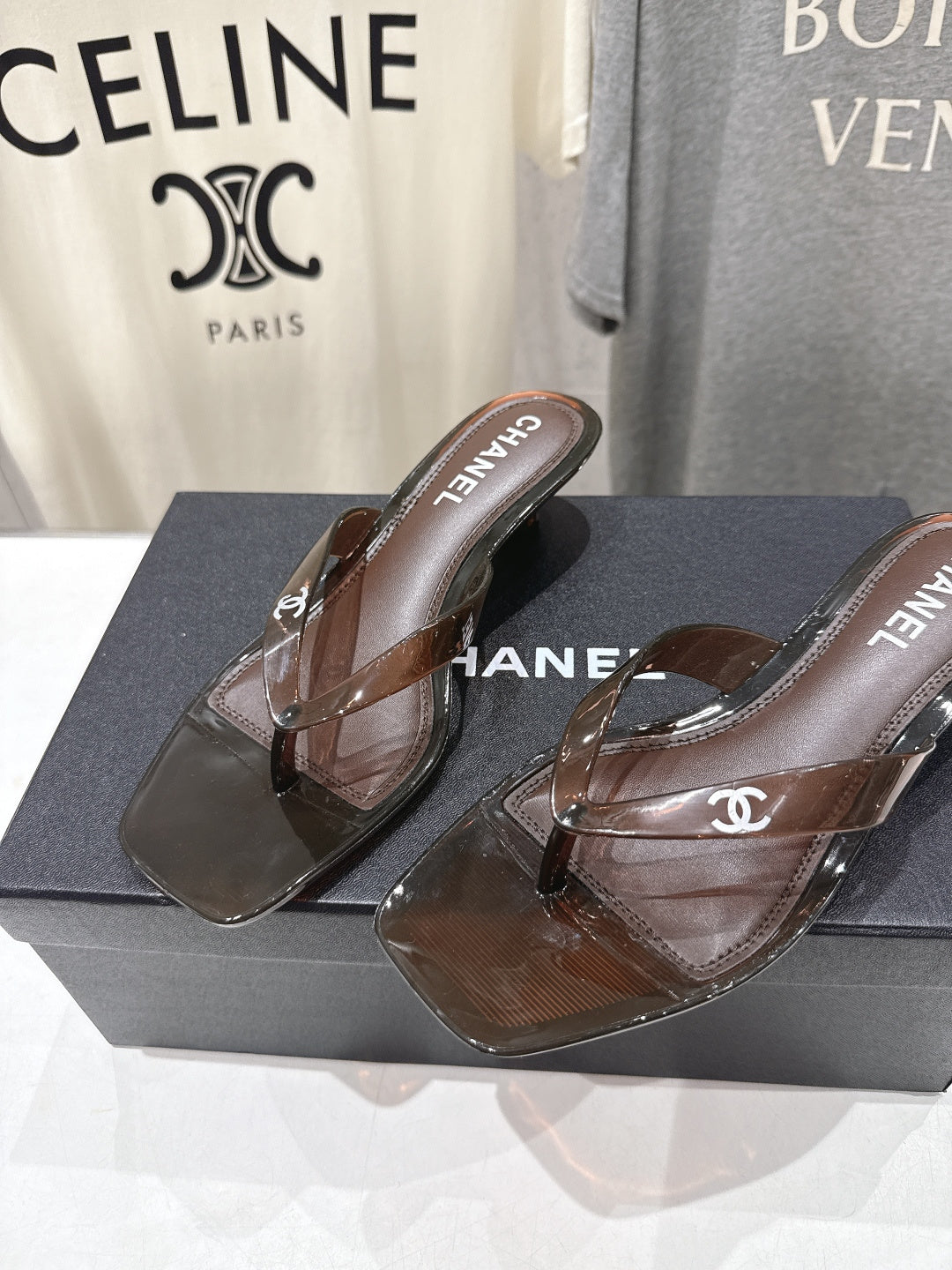 26SS NEU Transparente Flip-Flops Strandsandalen
