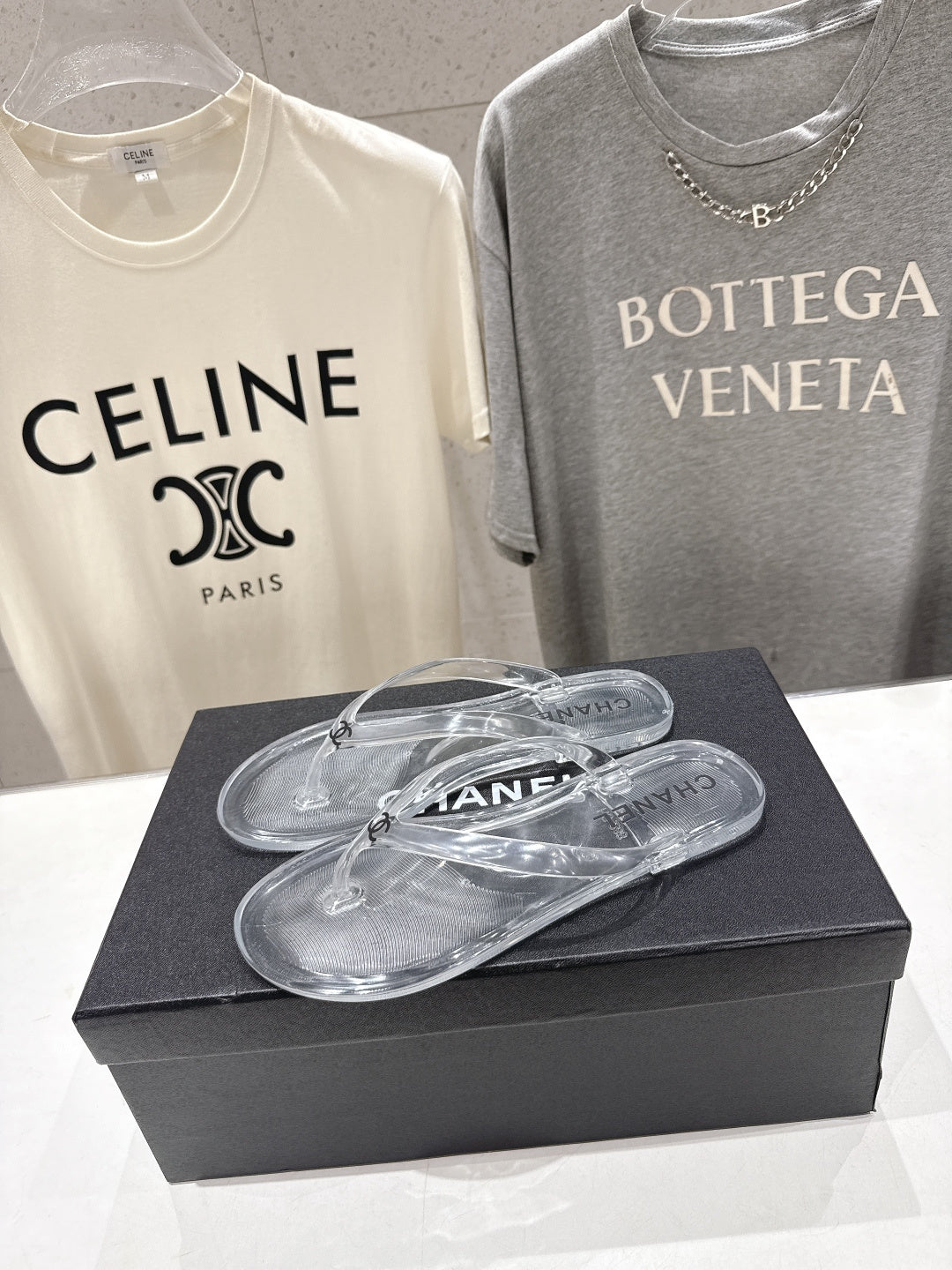 26SS NEU Transparente Flip-Flops Strandsandalen