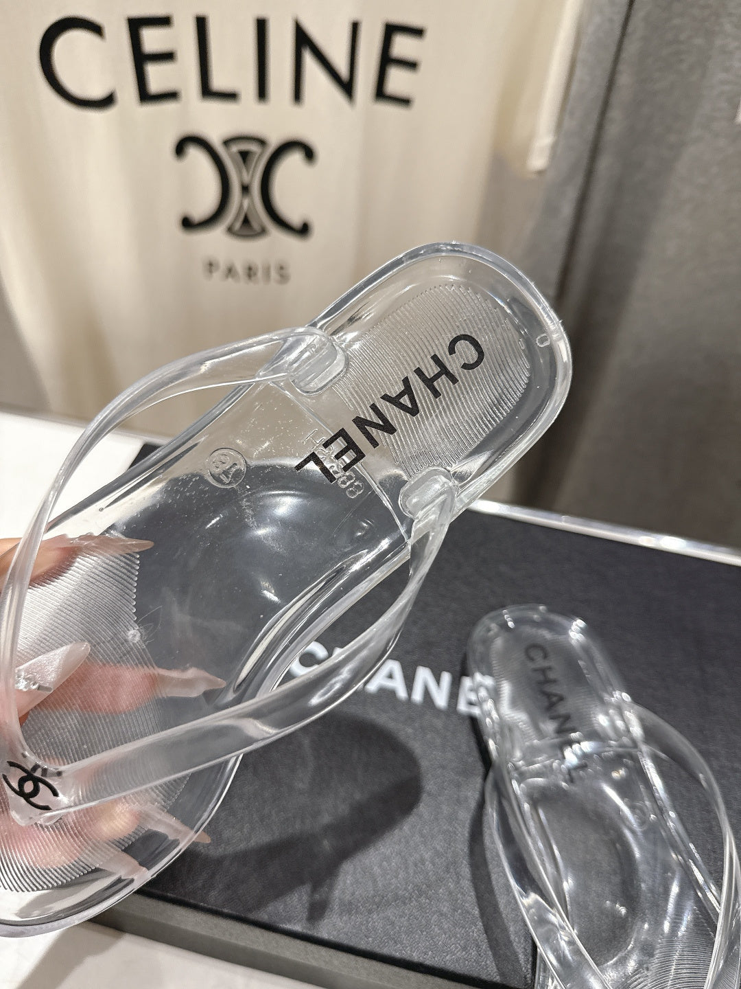 26SS NEU Transparente Flip-Flops Strandsandalen