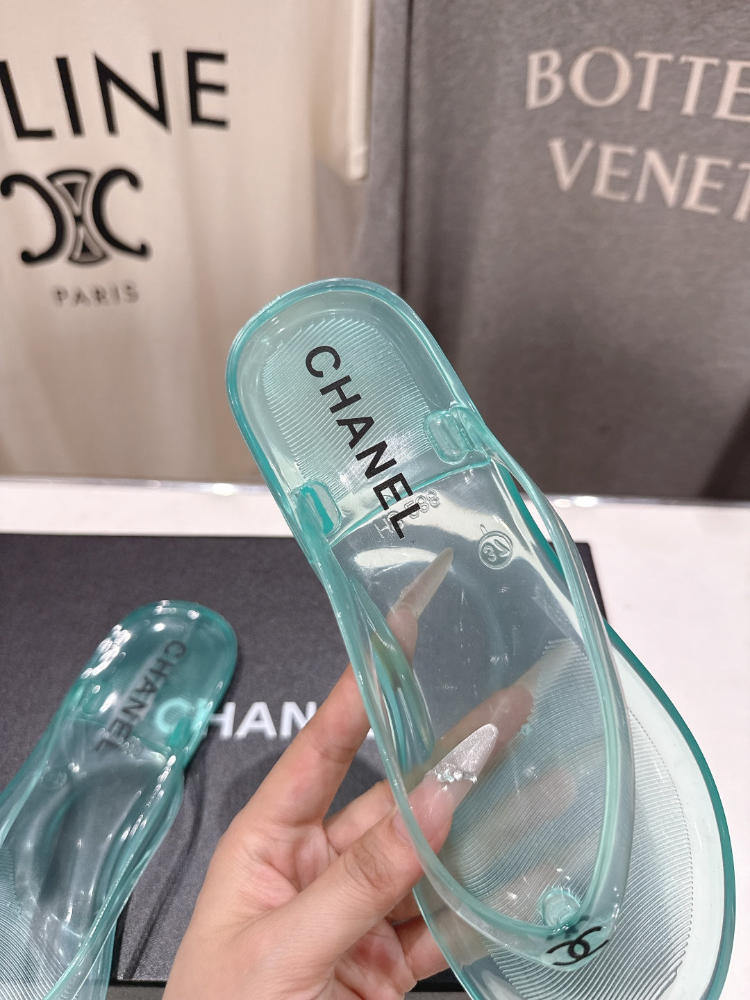 26SS NEU Transparente Flip-Flops Strandsandalen