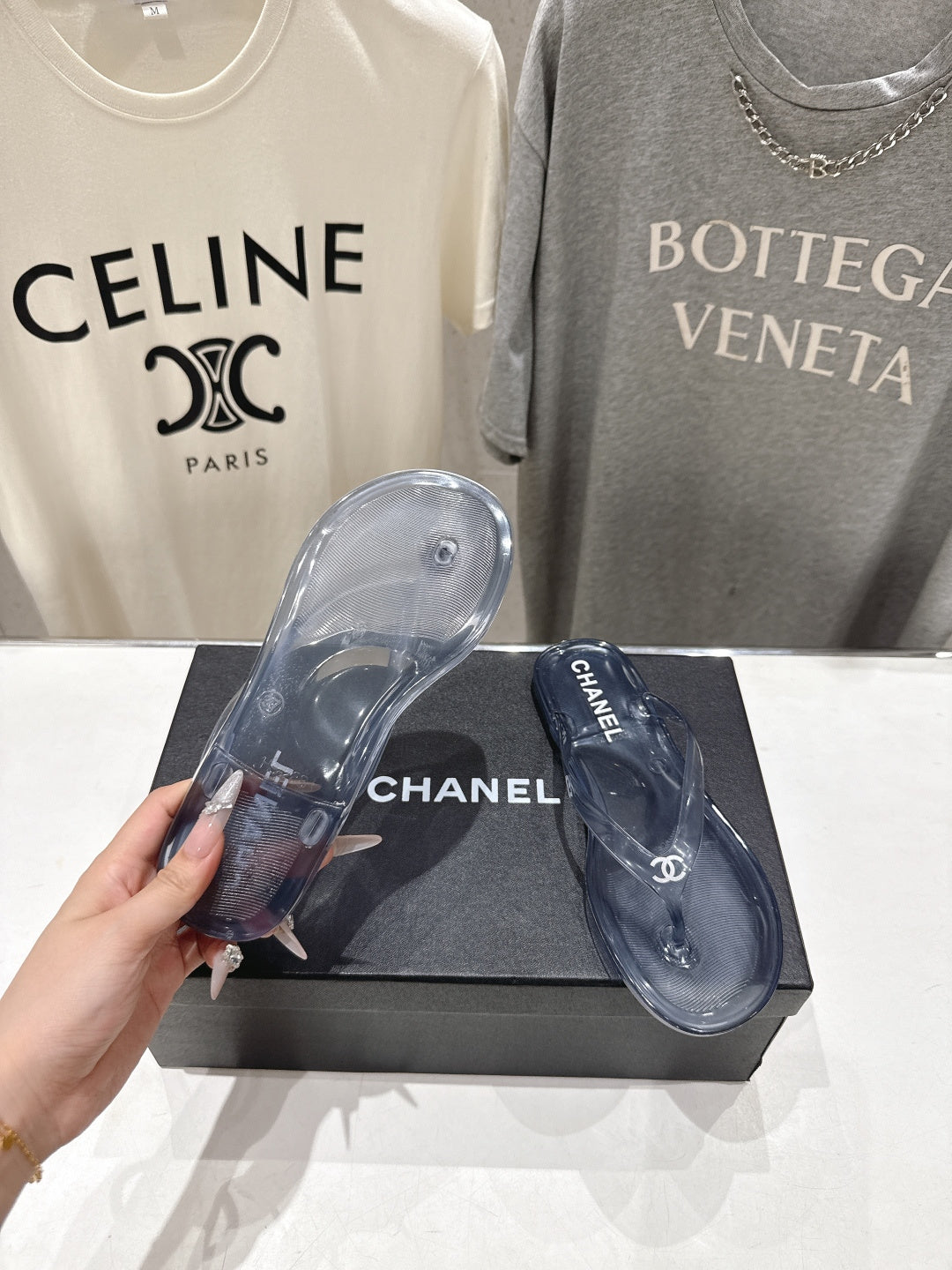 26SS NEU Transparente Flip-Flops Strandsandalen