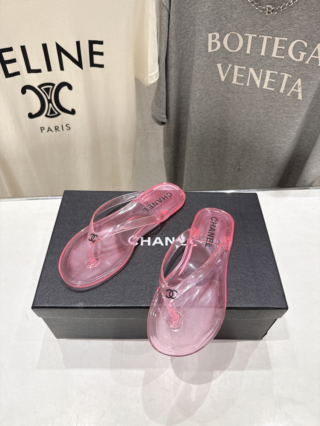 26SS NEU Transparente Flip-Flops Strandsandalen