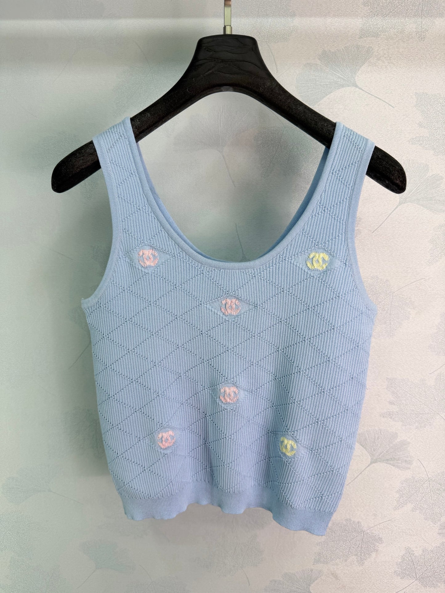 26SS NEW Diamond texture + colorful double C embellished knitted vest