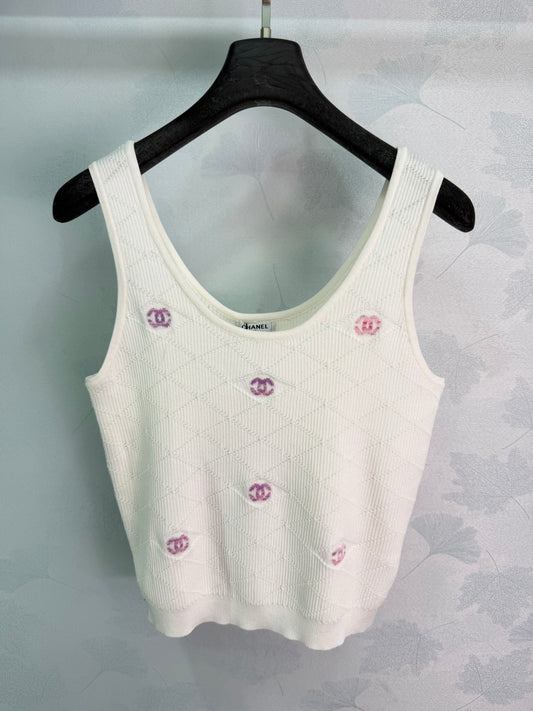 26SS NEW Diamond texture + colorful double C embellished knitted vest