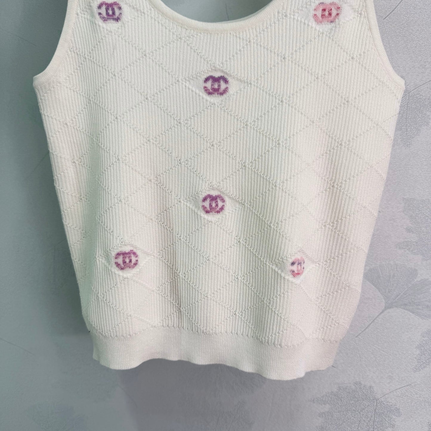 26SS NEW Diamond texture + colorful double C embellished knitted vest