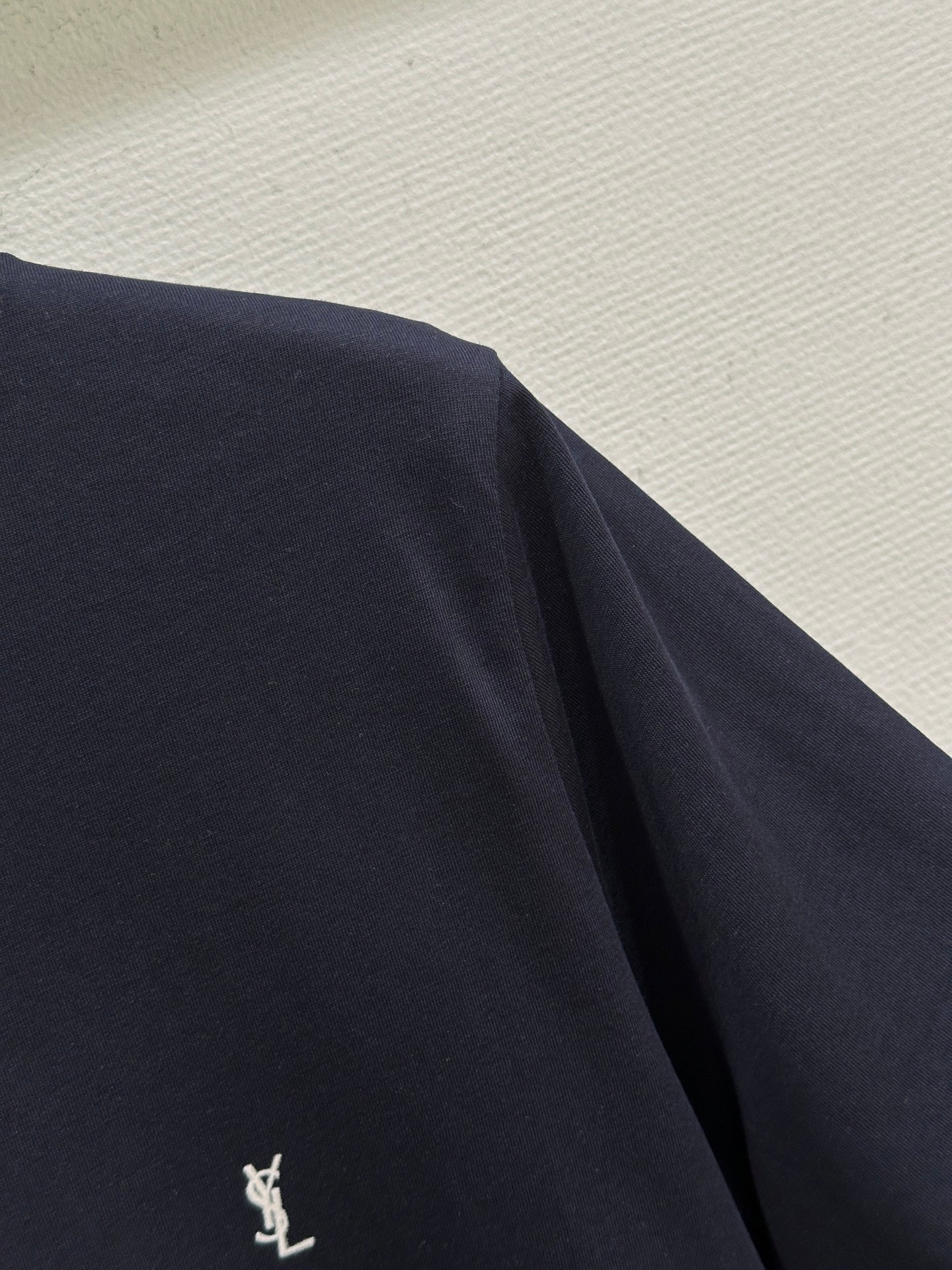 26SS NEW Round neck T-shirt with micro logo embroidery on the chest