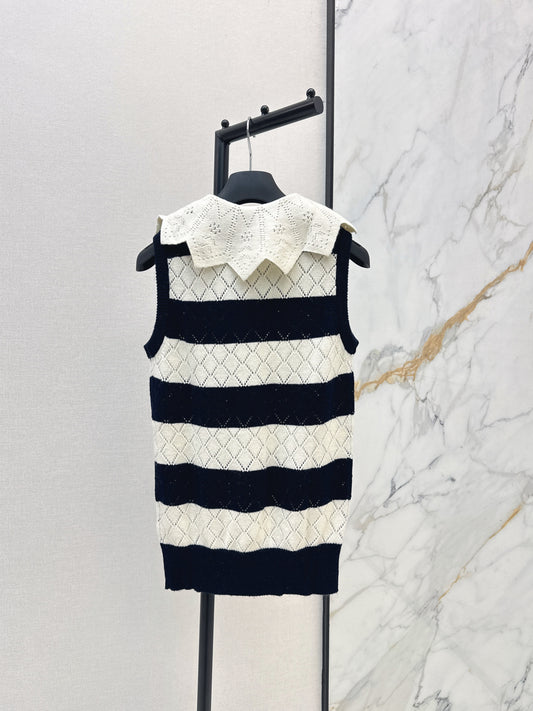 26SS NEW Hollow lace knitted vest