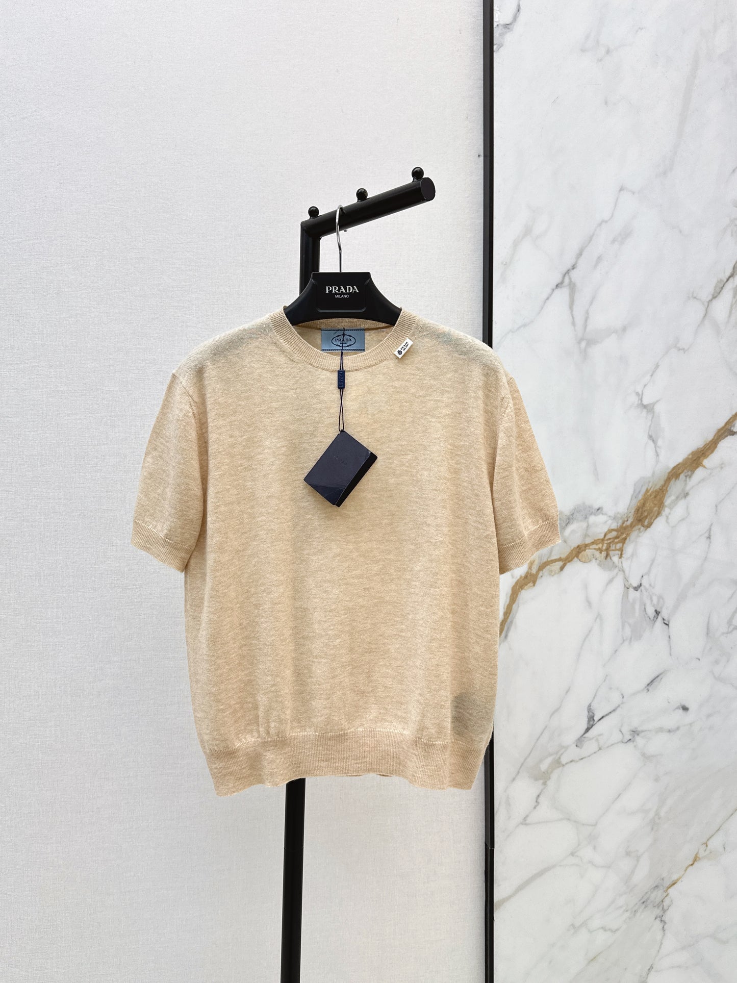 26SS NEW Classic logo-embellished short-sleeved sweater