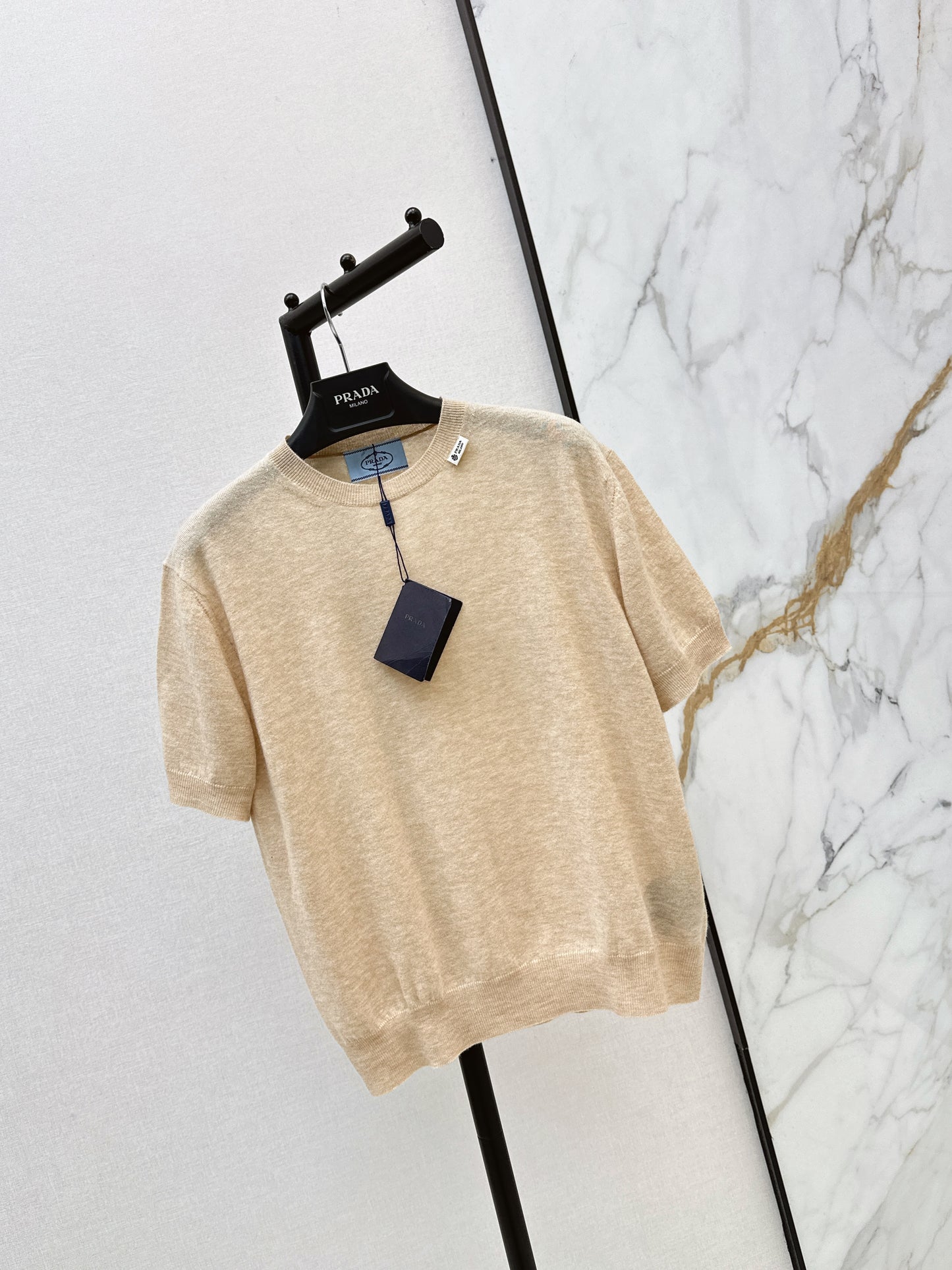 26SS NEW Classic logo-embellished short-sleeved sweater
